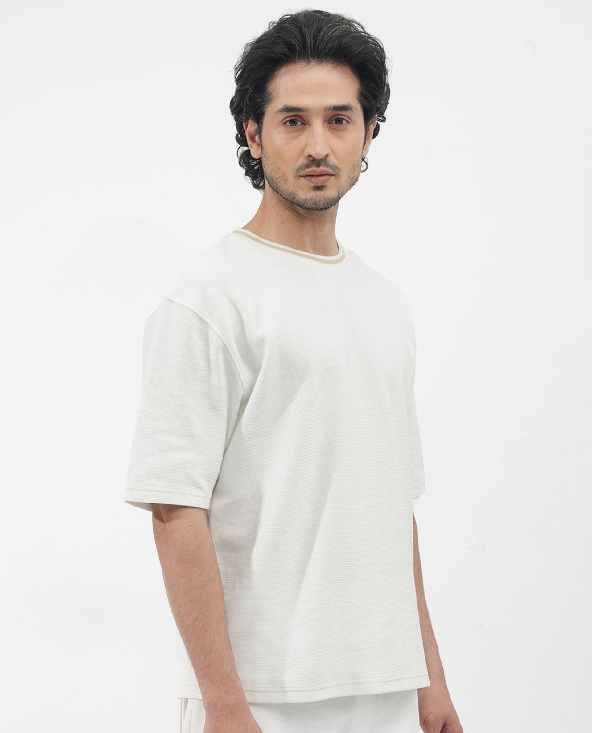 Rare Rabbit Men's Adiso-1 Off White Cotton Blend Fabric Short Sleeve Crew Neck Oversized Fit Plain T-Shirt