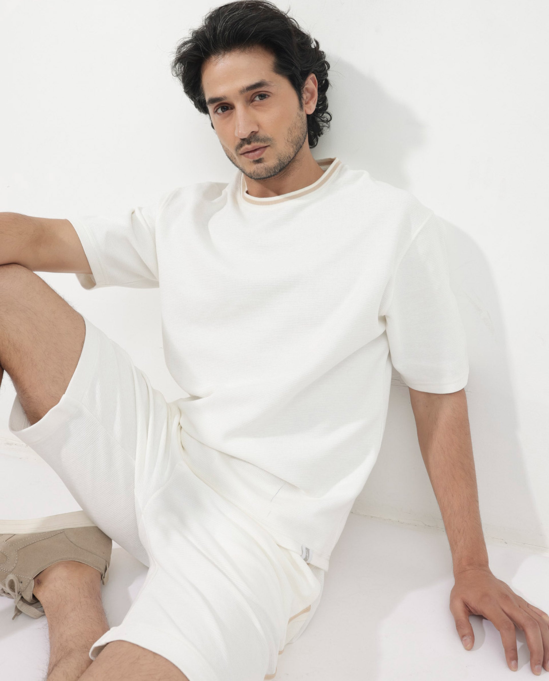 Rare Rabbit Men's Adiso-1 Off White Cotton Blend Fabric Short Sleeve Crew Neck Oversized Fit Plain T-Shirt