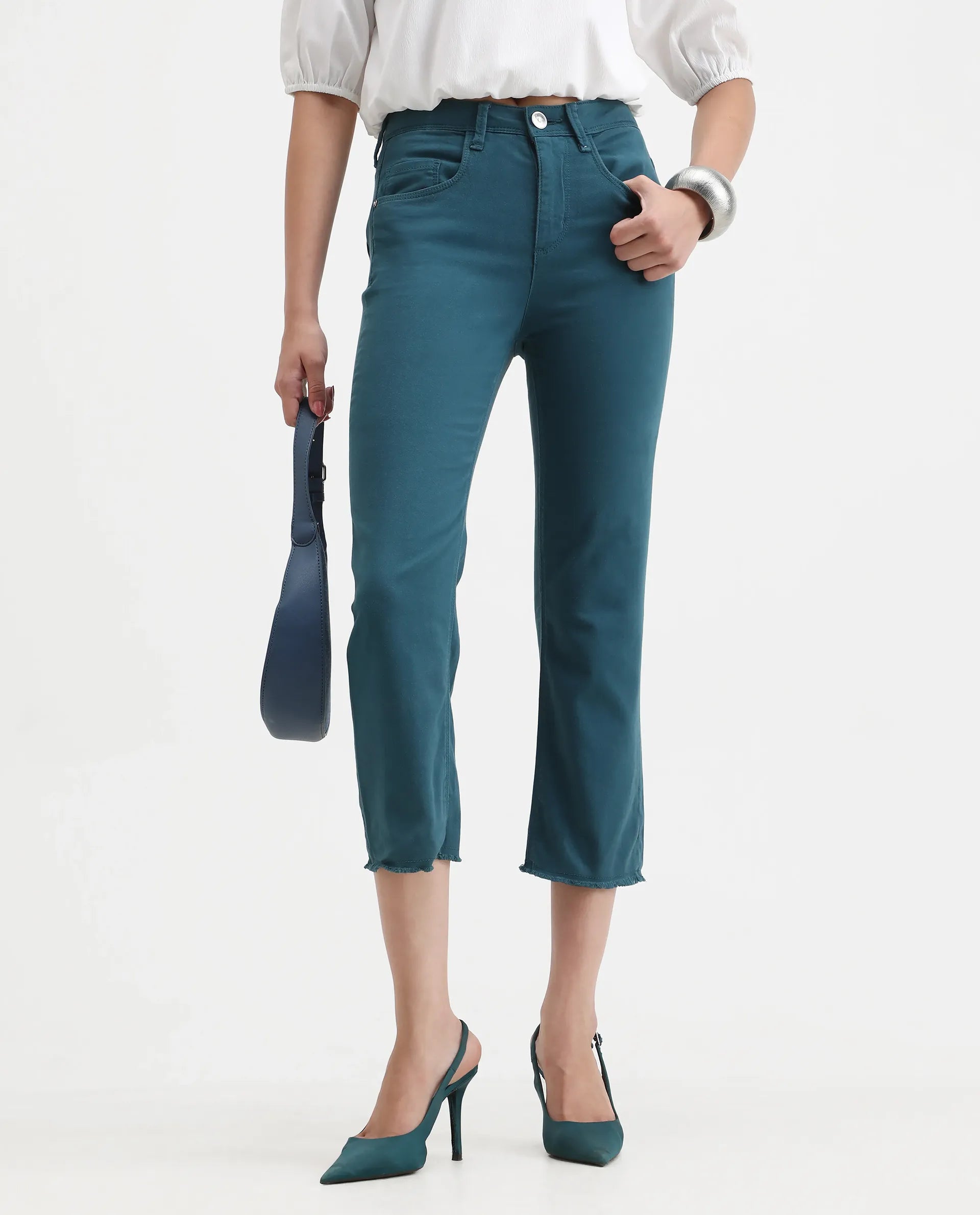 Rareism Women's Admiral Petrol Cotton Blend Plain Ankle Length Regular Fit Jeans