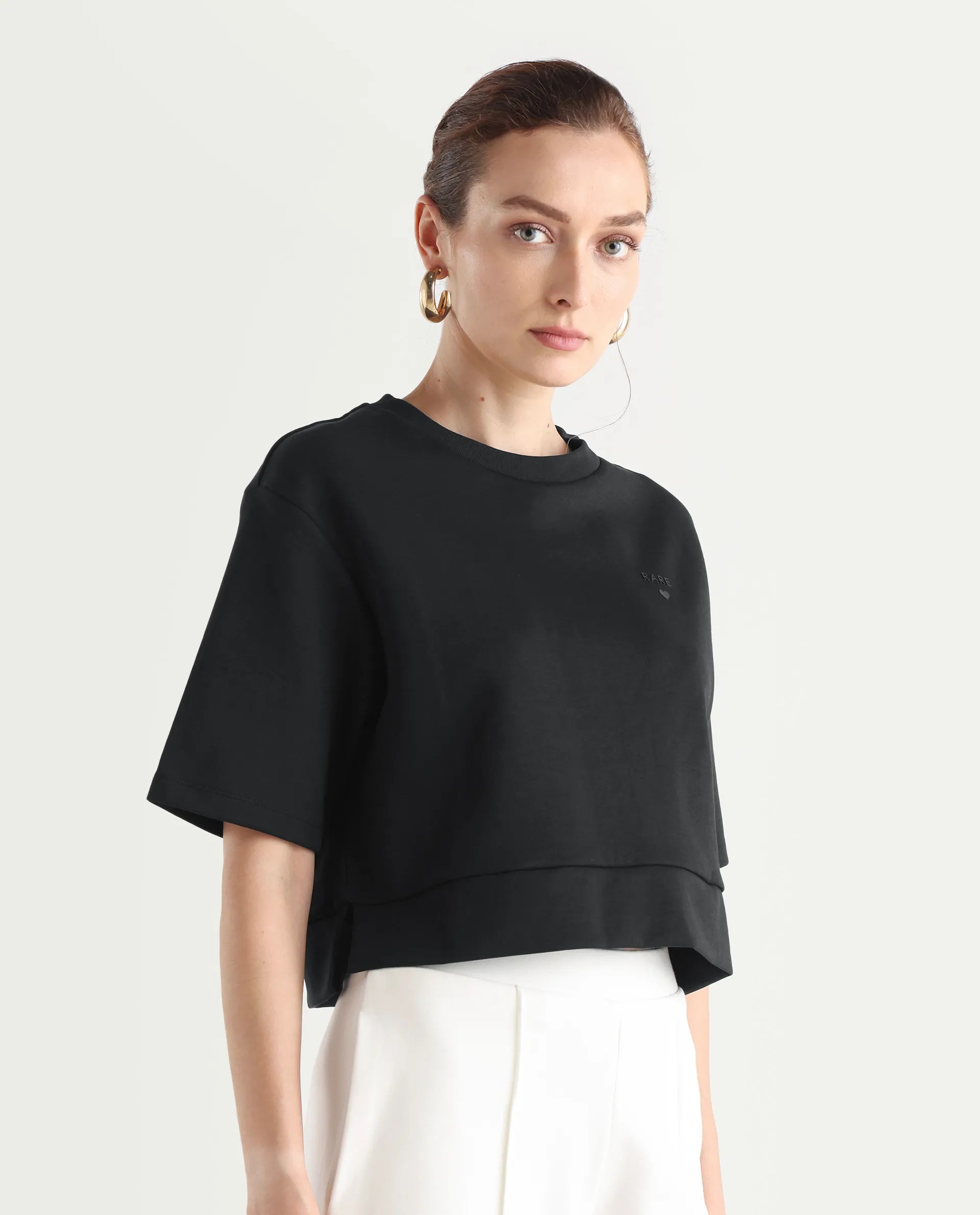 Rareism Women's Aftok T Black Cotton Blend Crew Neck Plain Crop Regular Fit T-Shirt