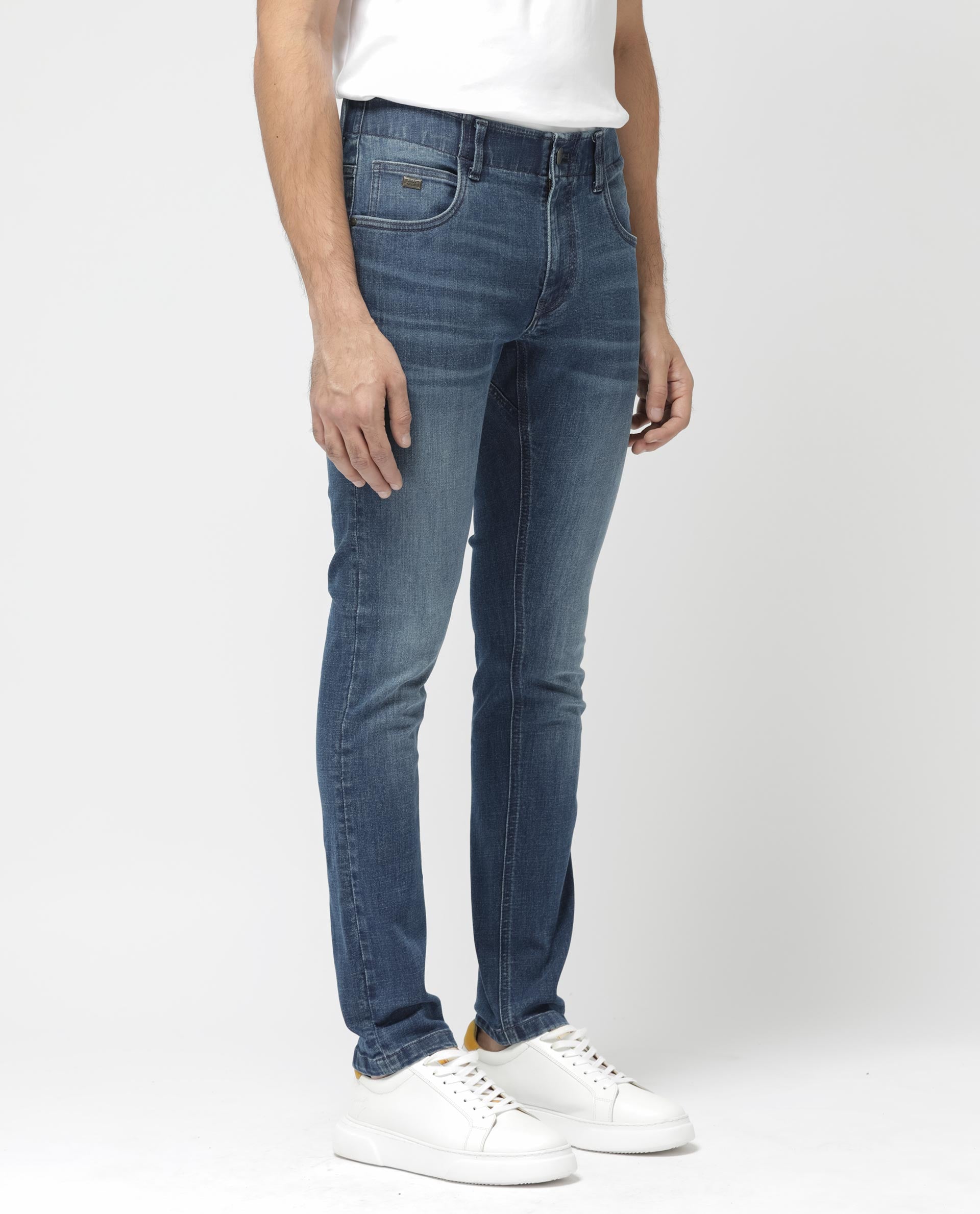 Rare Rabbit Mens Alec Blue Mid Wash Cotton Polyester Solid Skinny Fit Jeans