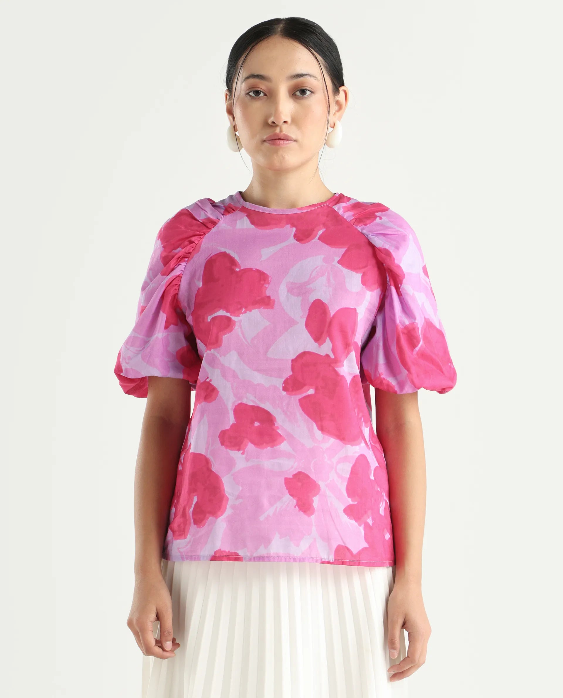 Rareism Women's Alpen Light Purple Cotton Crew Neck Floral Print Puff Sleeves Relaxed Fit Top