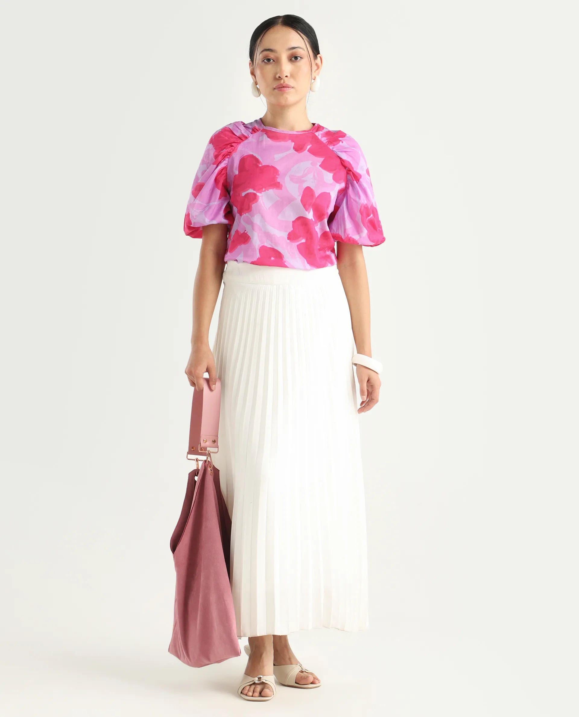 Rareism Women's Alpen Light Purple Cotton Crew Neck Floral Print Puff Sleeves Relaxed Fit Top