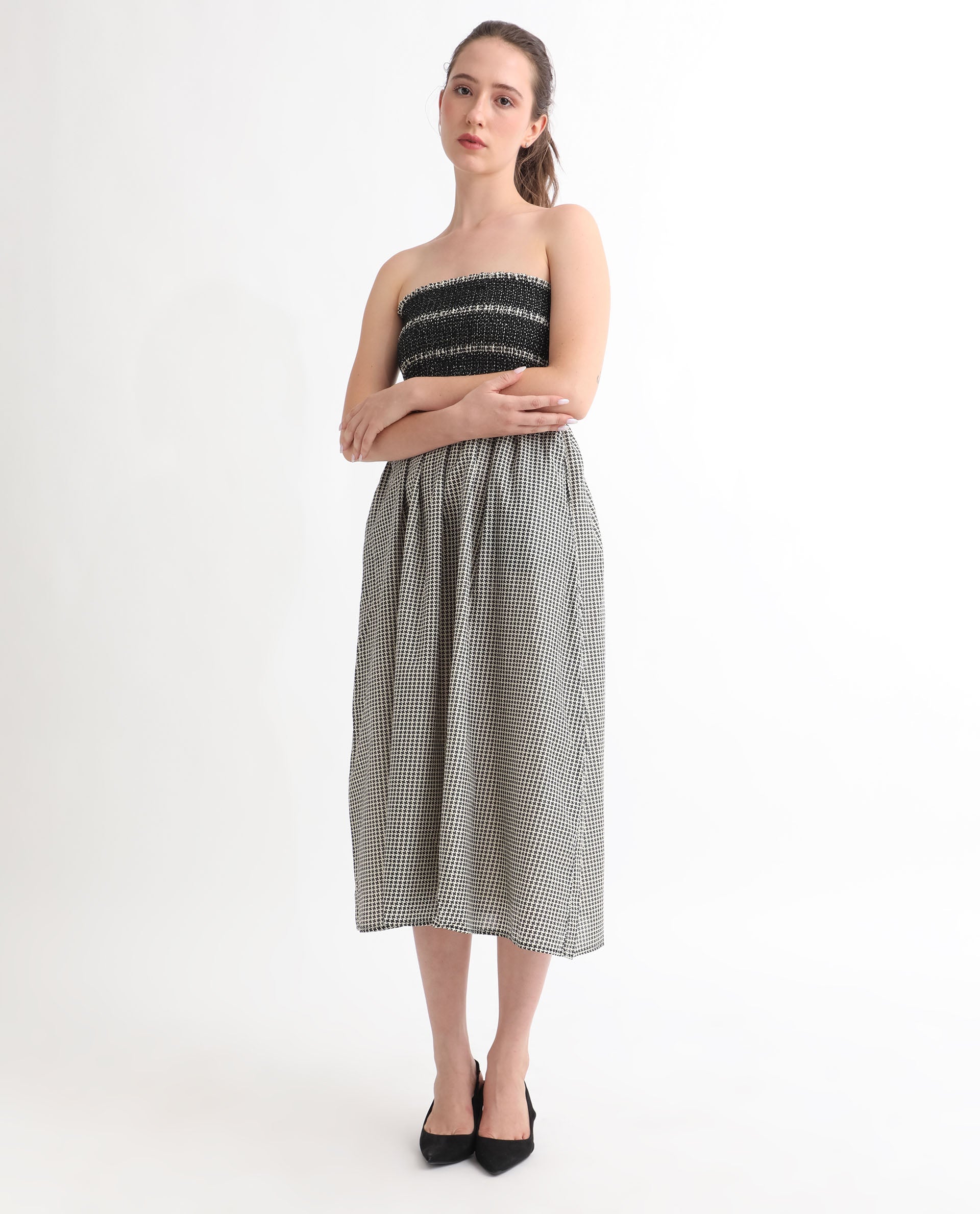 Rareism Women Anderson Beige Cotton Fabric Tube Neck Sleeveless Relaxed Fit Geometric Print Midi Empire Dress