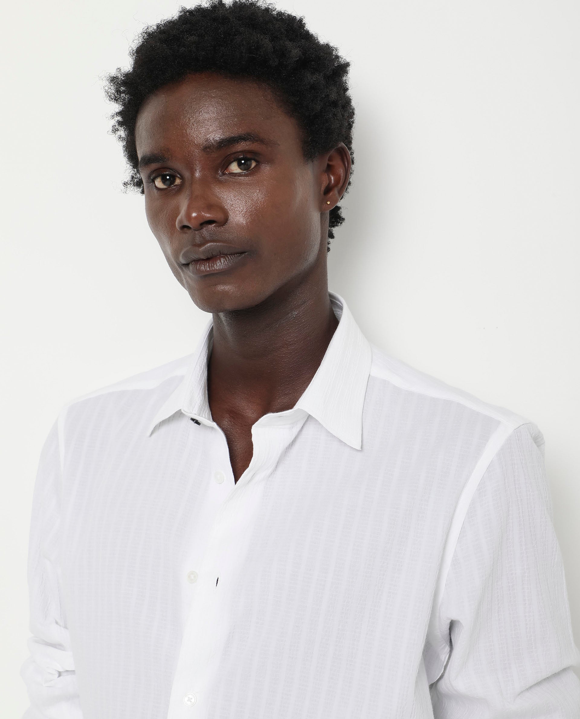 Rare Rabbit Men's Anemo White Cotton Fabric Full Sleeves Striped Shirt