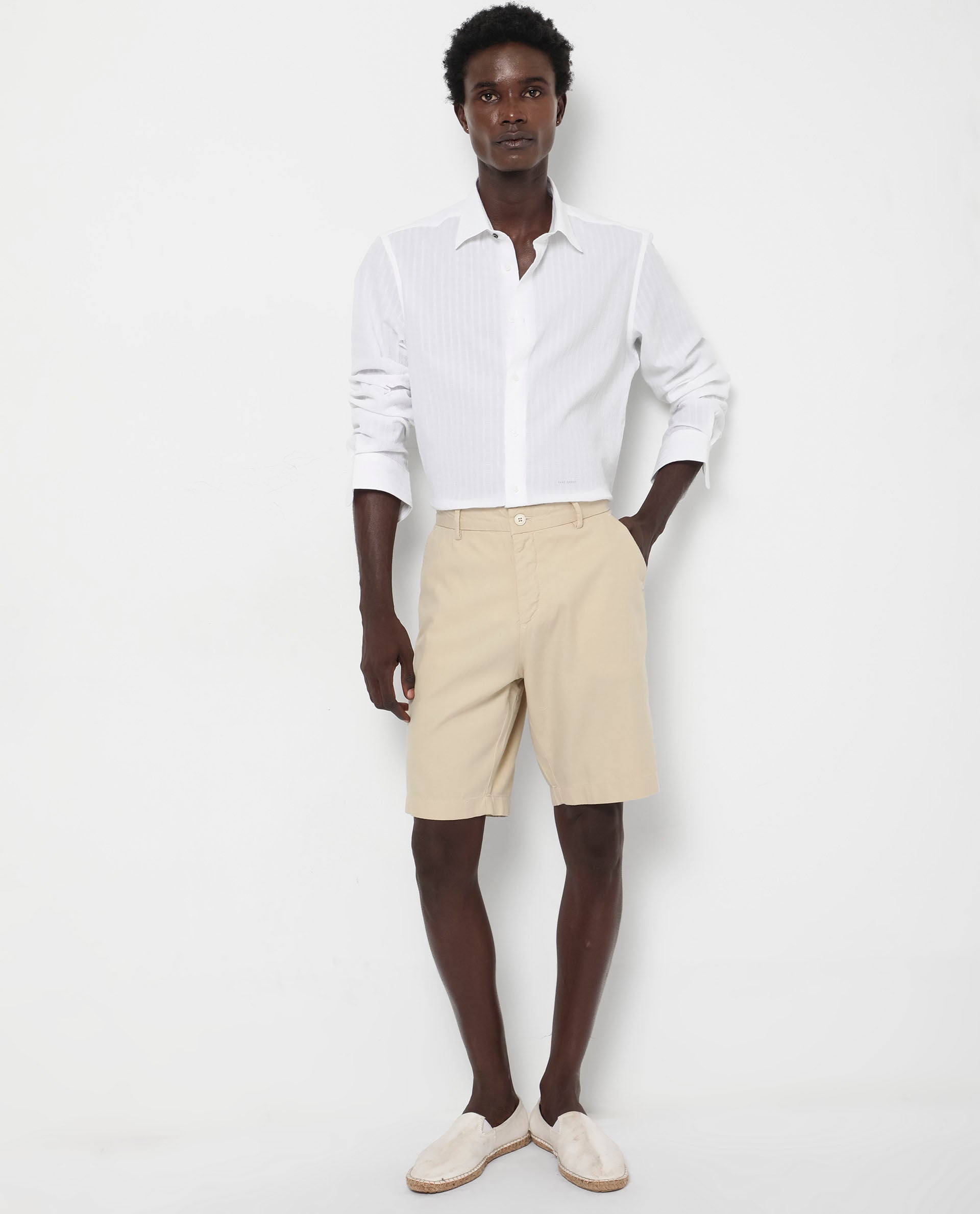 Rare Rabbit Men's Anemo White Cotton Fabric Full Sleeves Striped Shirt