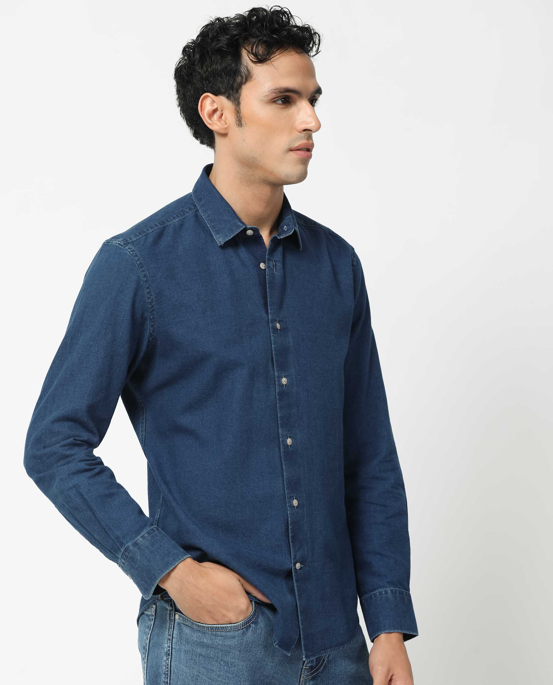 Oxford Shirt in Light Blue | 7 For All Mankind