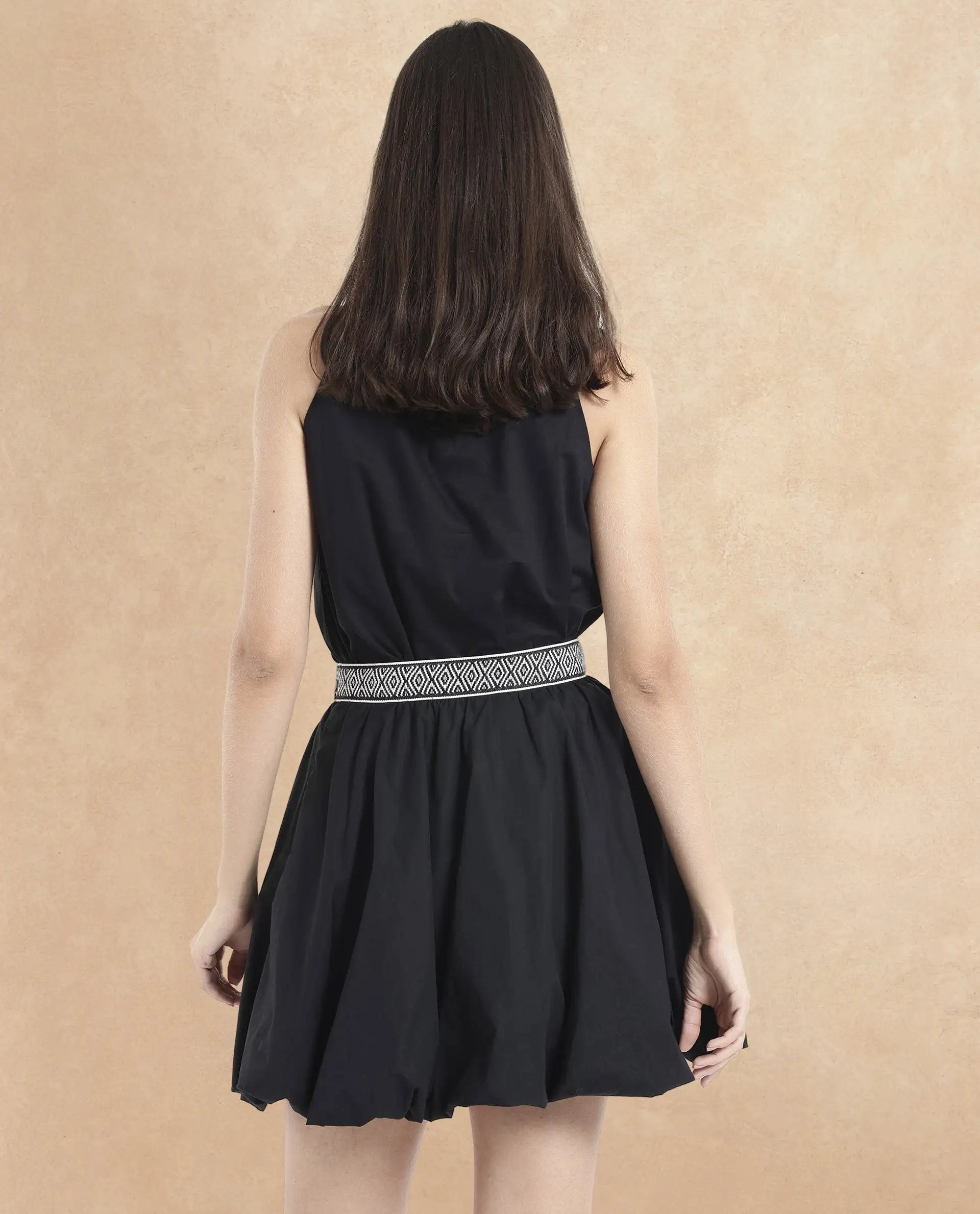 Rareism Women Como Black Zipper Balloon Fit Plain Mini Skirt