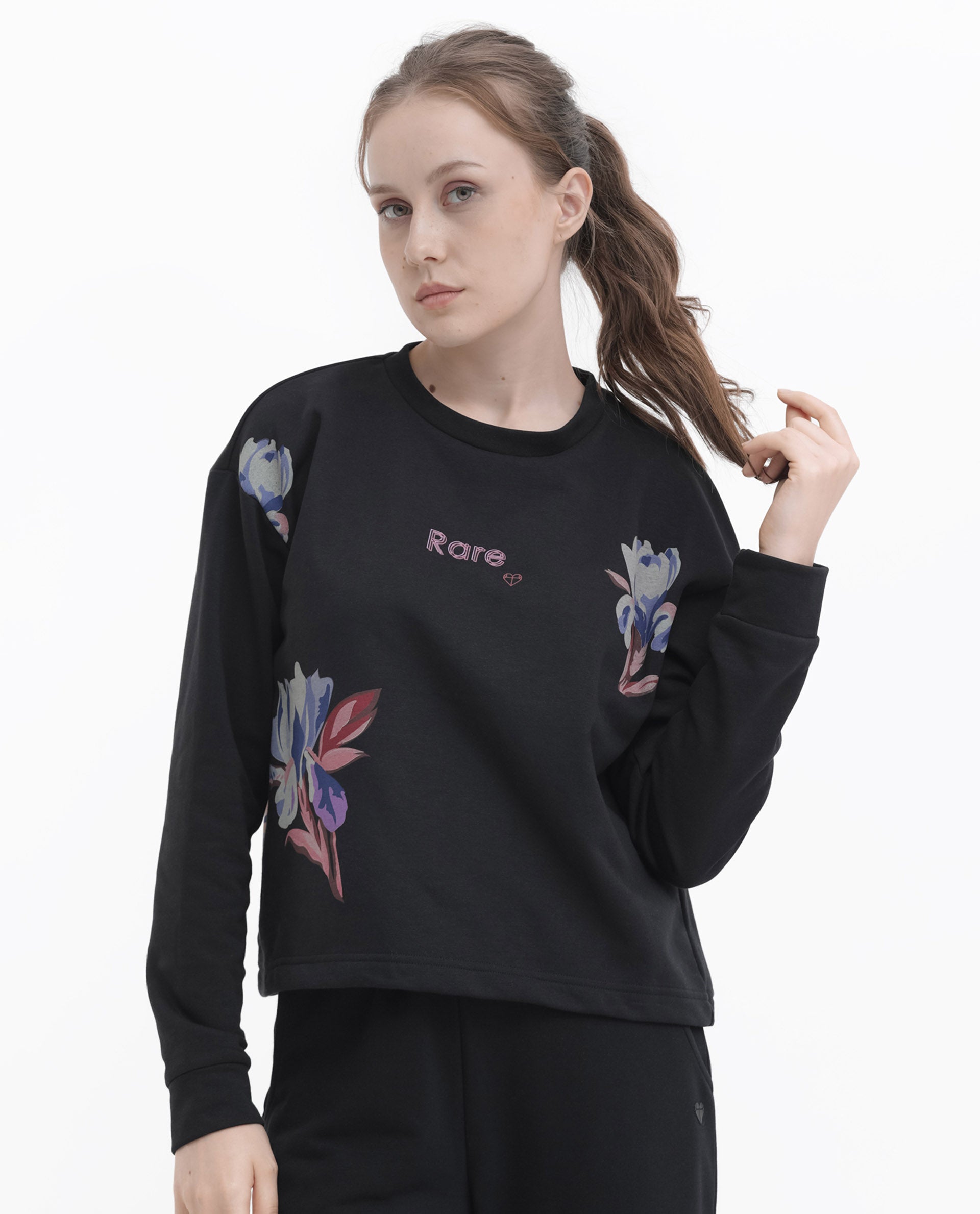 Rareism Articale Women Argyle Black Poly Cotton Fabric Full Sleeves Crew Neck Regular Fit Graphic Print Sweatshirt