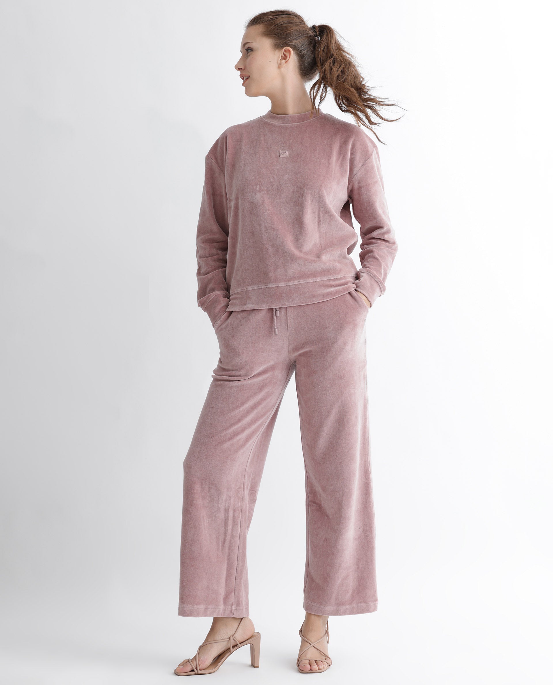 Rareism Articale Women Micolo Dusky Pink Cotton Blend Fabric Full Sleeves Cuffed Sleeve Round Neck Regular Fit Graphic Print Sweatshirt