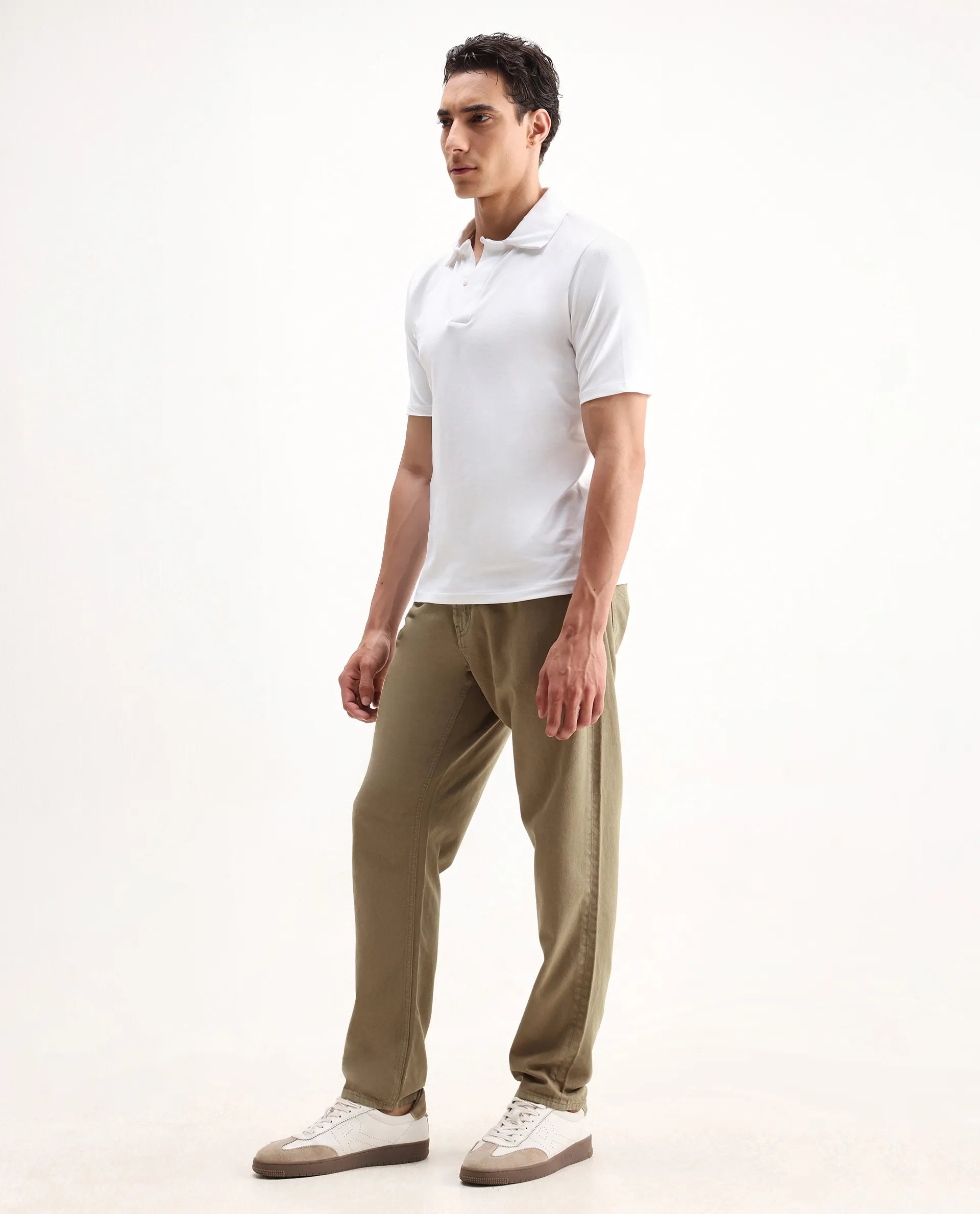 Rare Rabbit Men's Arvi-2 Olive Cotton Blend Plain Dond Carrot Fit Jeans