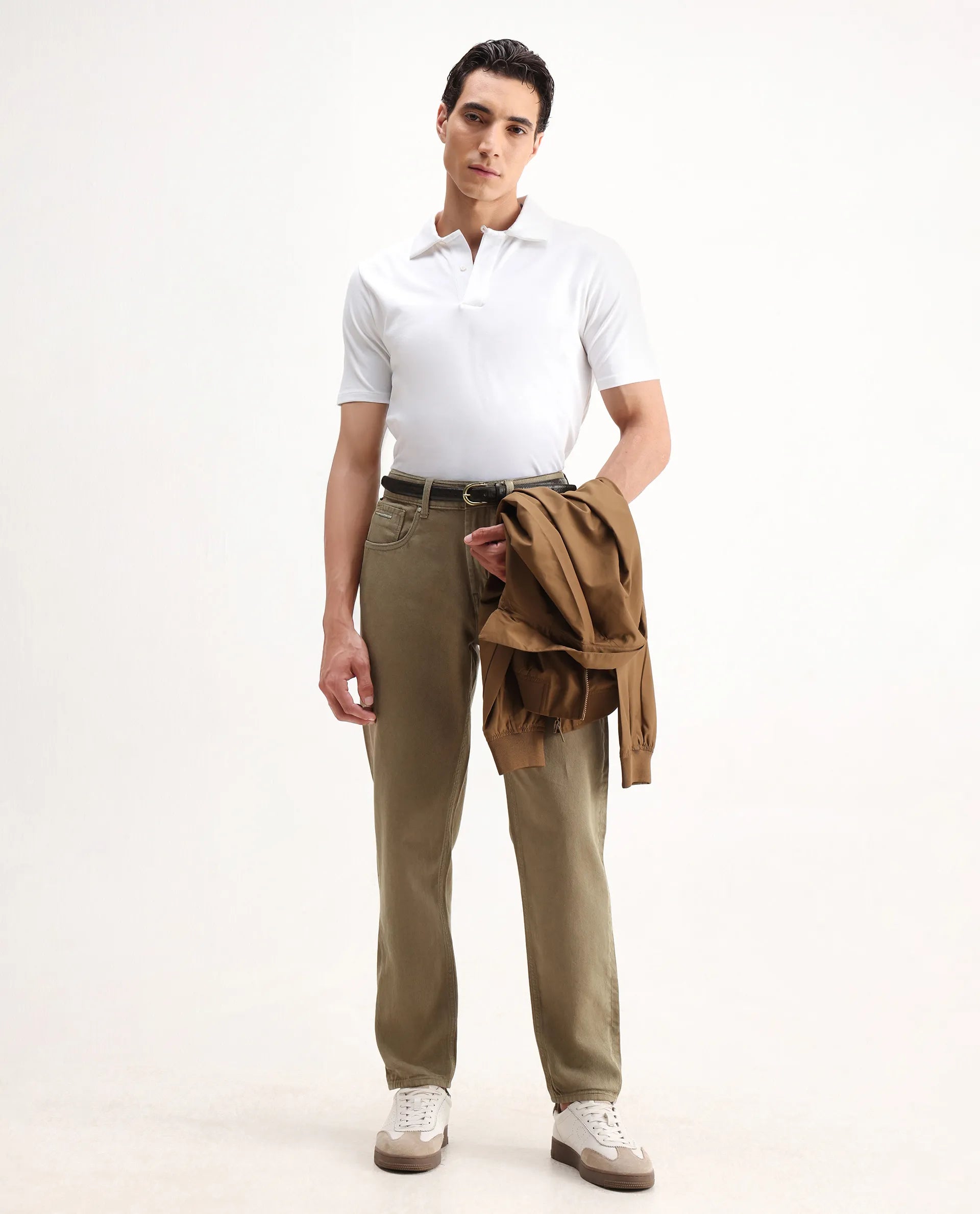 Rare Rabbit Men's Arvi-2 Olive Cotton Blend Plain Dond Carrot Fit Jeans