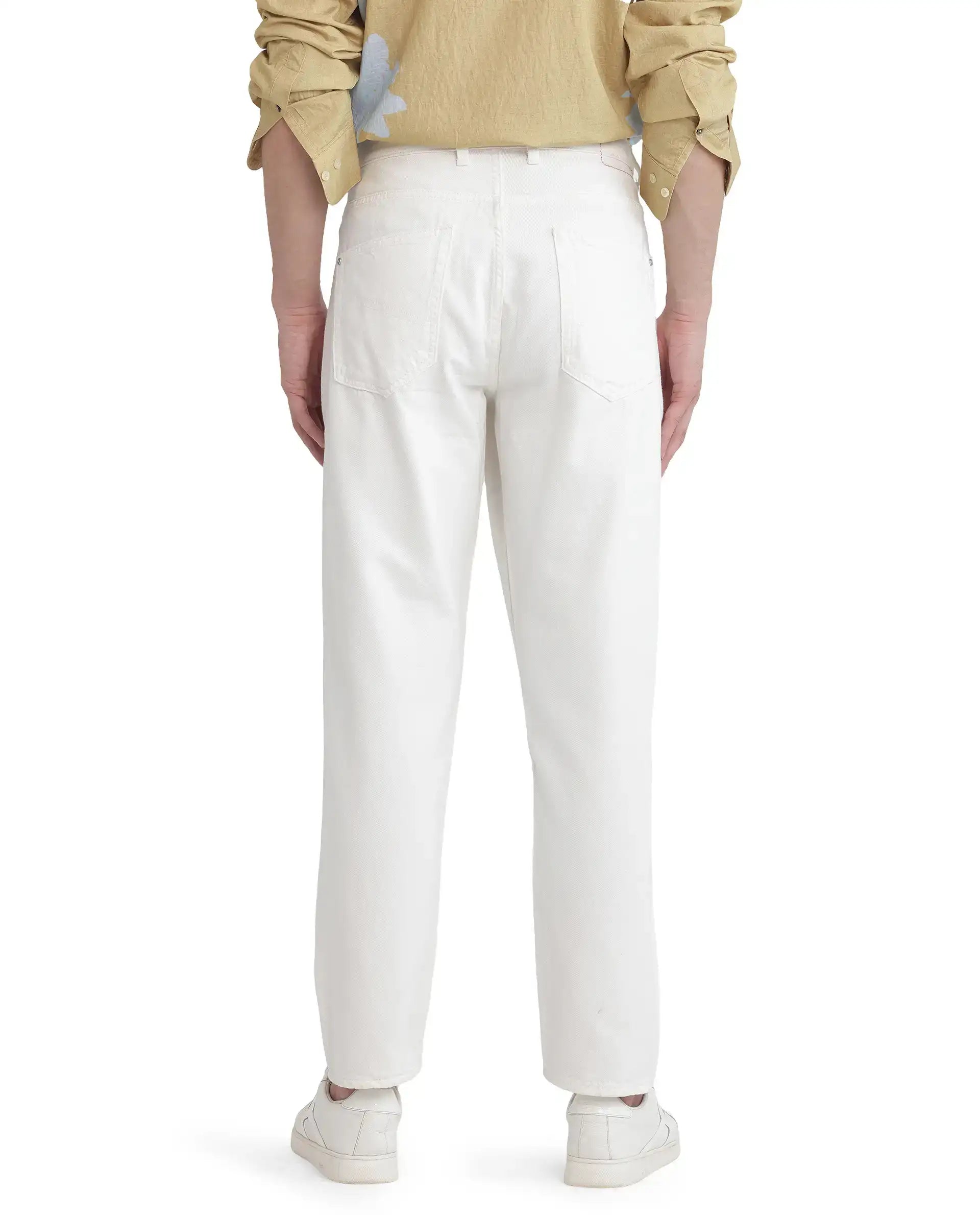 Rare Rabbit Men's Arvi Off White Cotton Plain Dond Carrot Fit Jeans