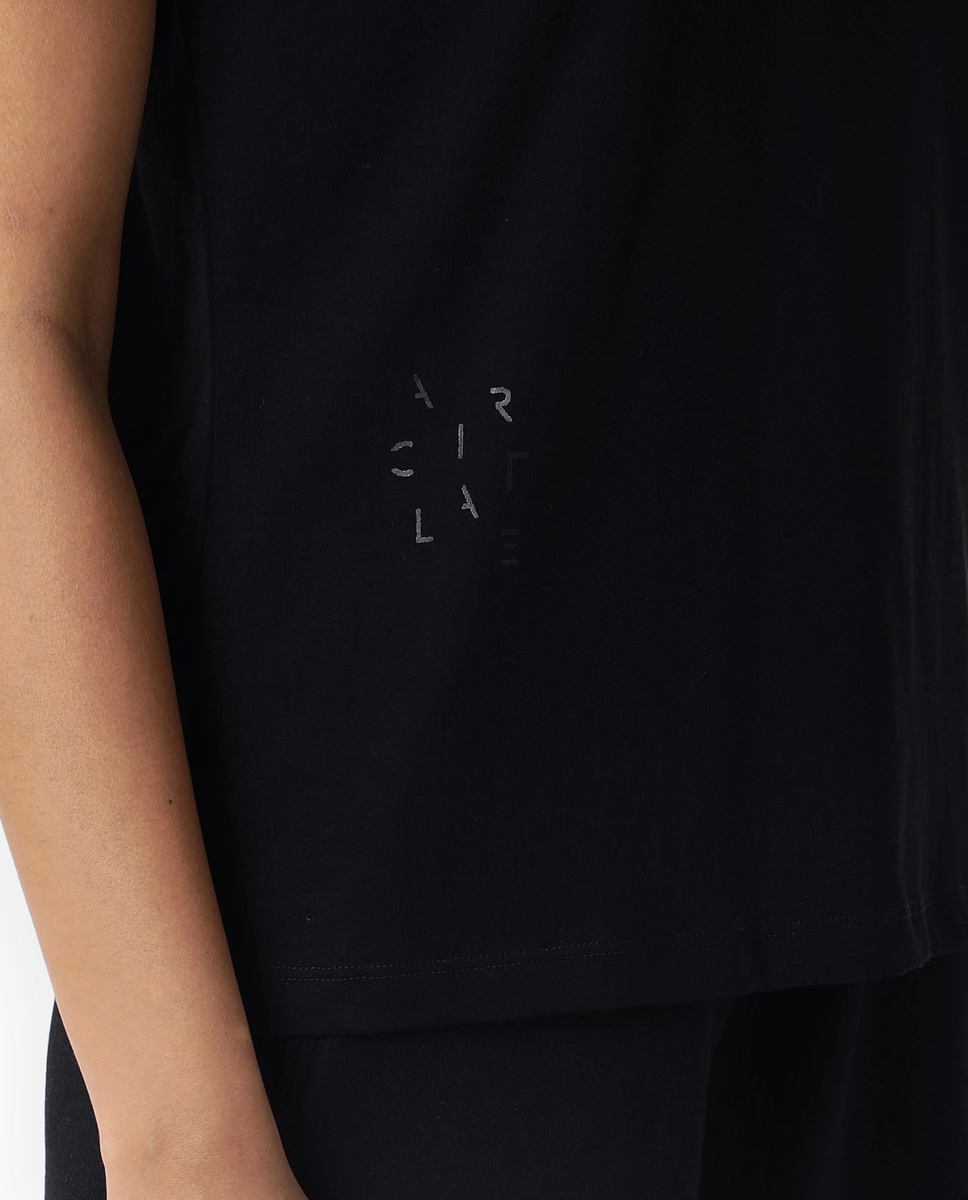 Rareism Women Arvi Black Cotton Blend Fabric Regular Fit Half Sleeves Solid V-Neck T-Shirt