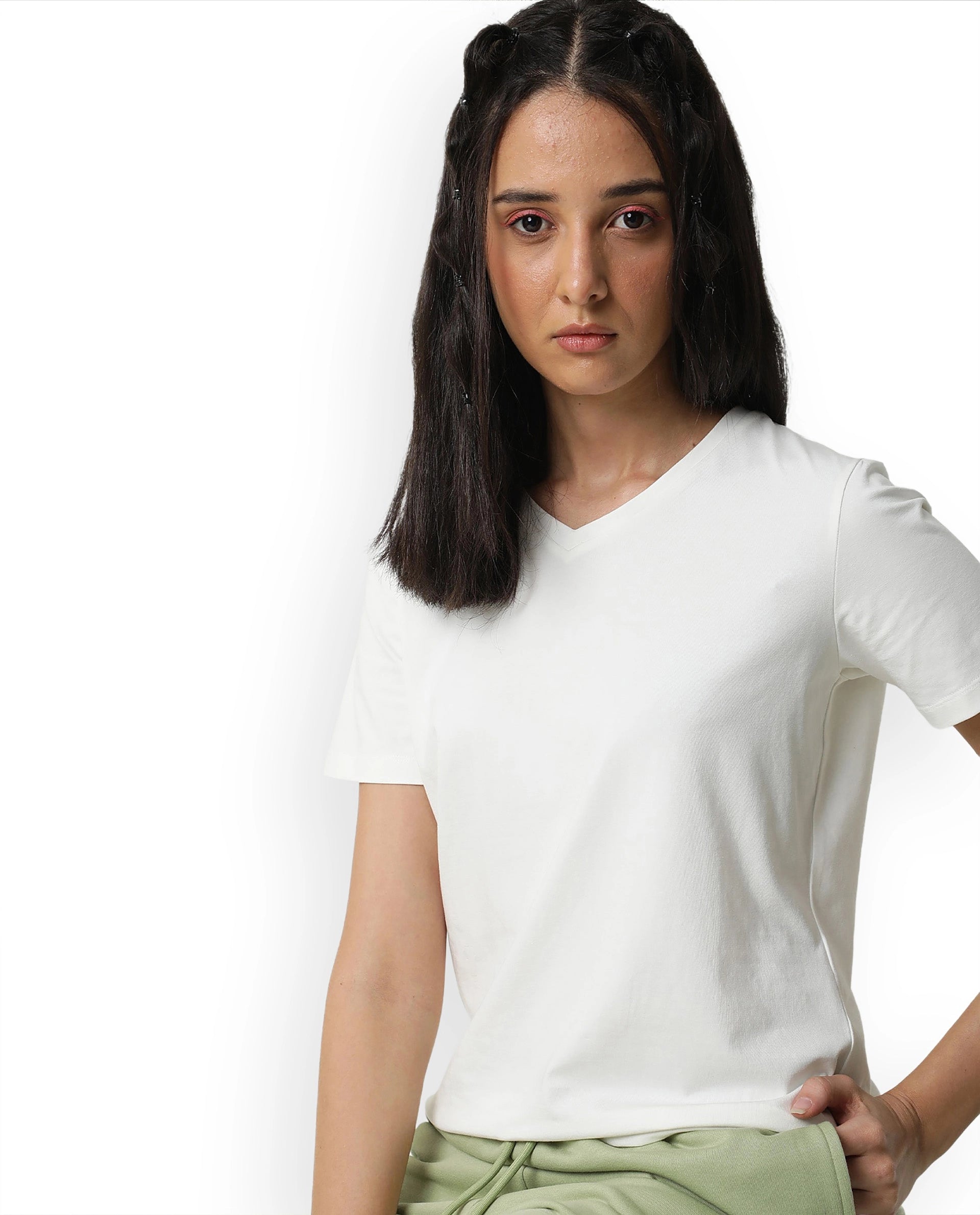 Rareism Women Arvi Off White Cotton Blend Fabric Regular Fit Half Sleeves Solid V-Neck T-Shirt
