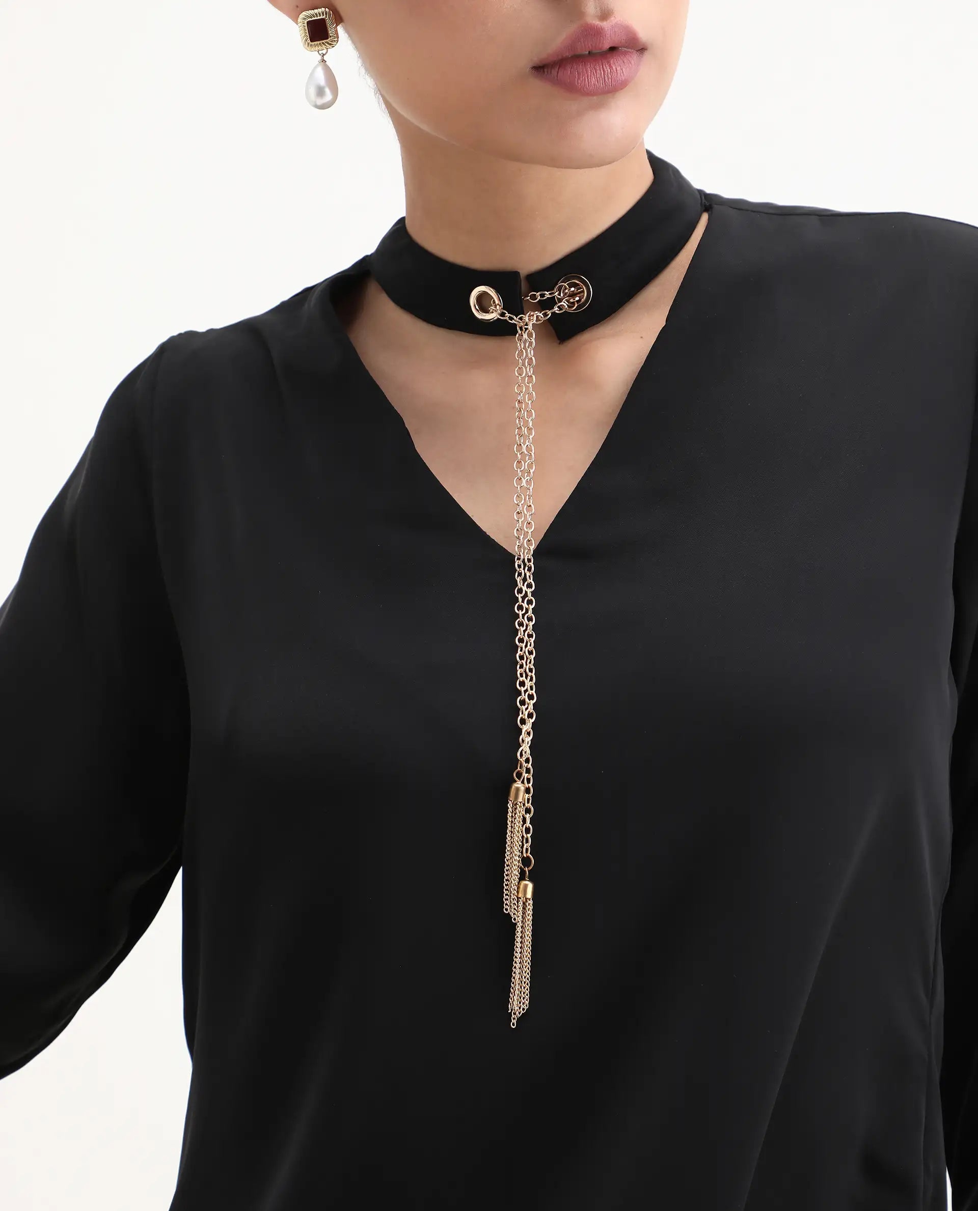 Rareism Women's Ascom Black Milestone V-Neck Plain Cuffed Sleeve Regular Fit Top