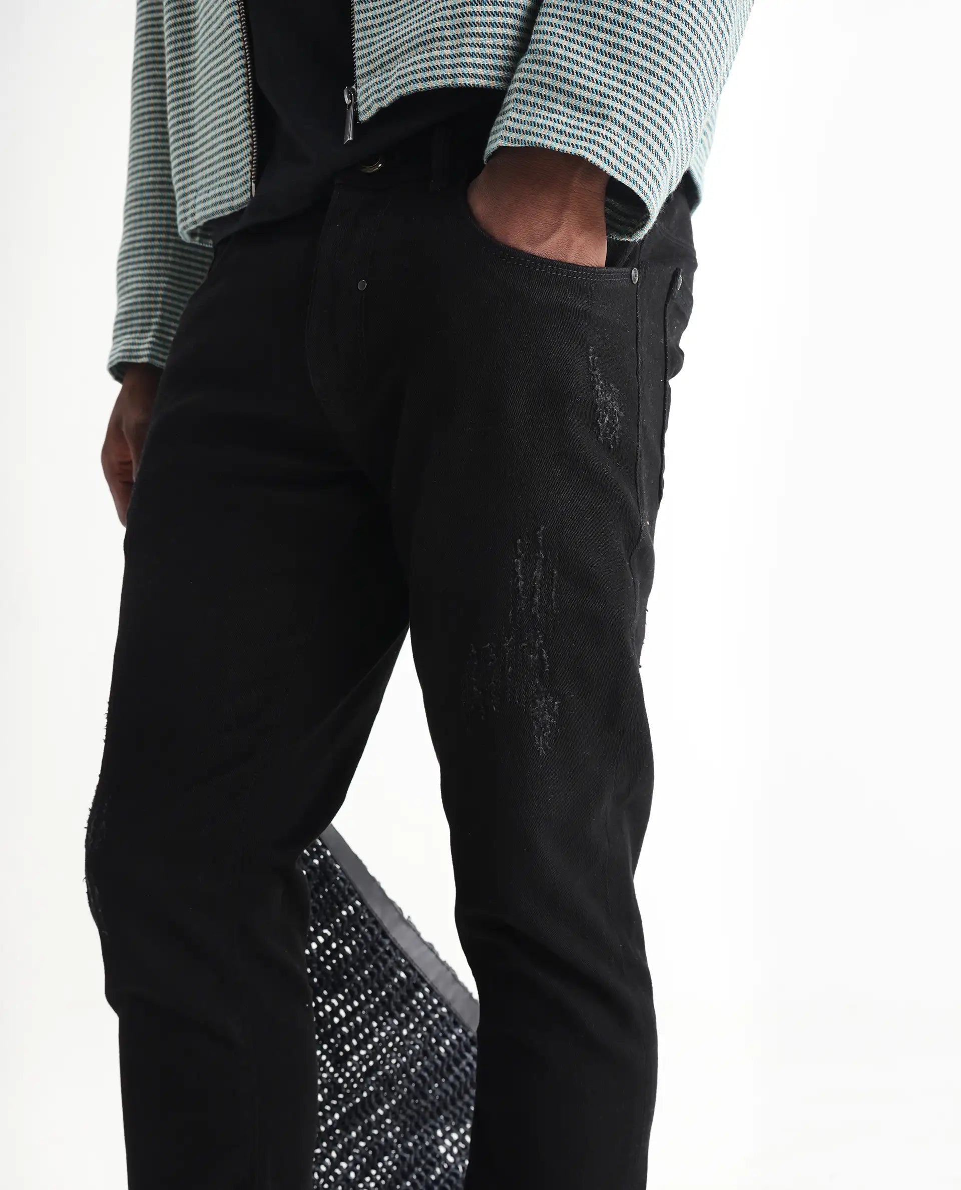 Rare Rabbit Men's Astro Black Cotton Blend Plain Hawk Slim Fit Jeans