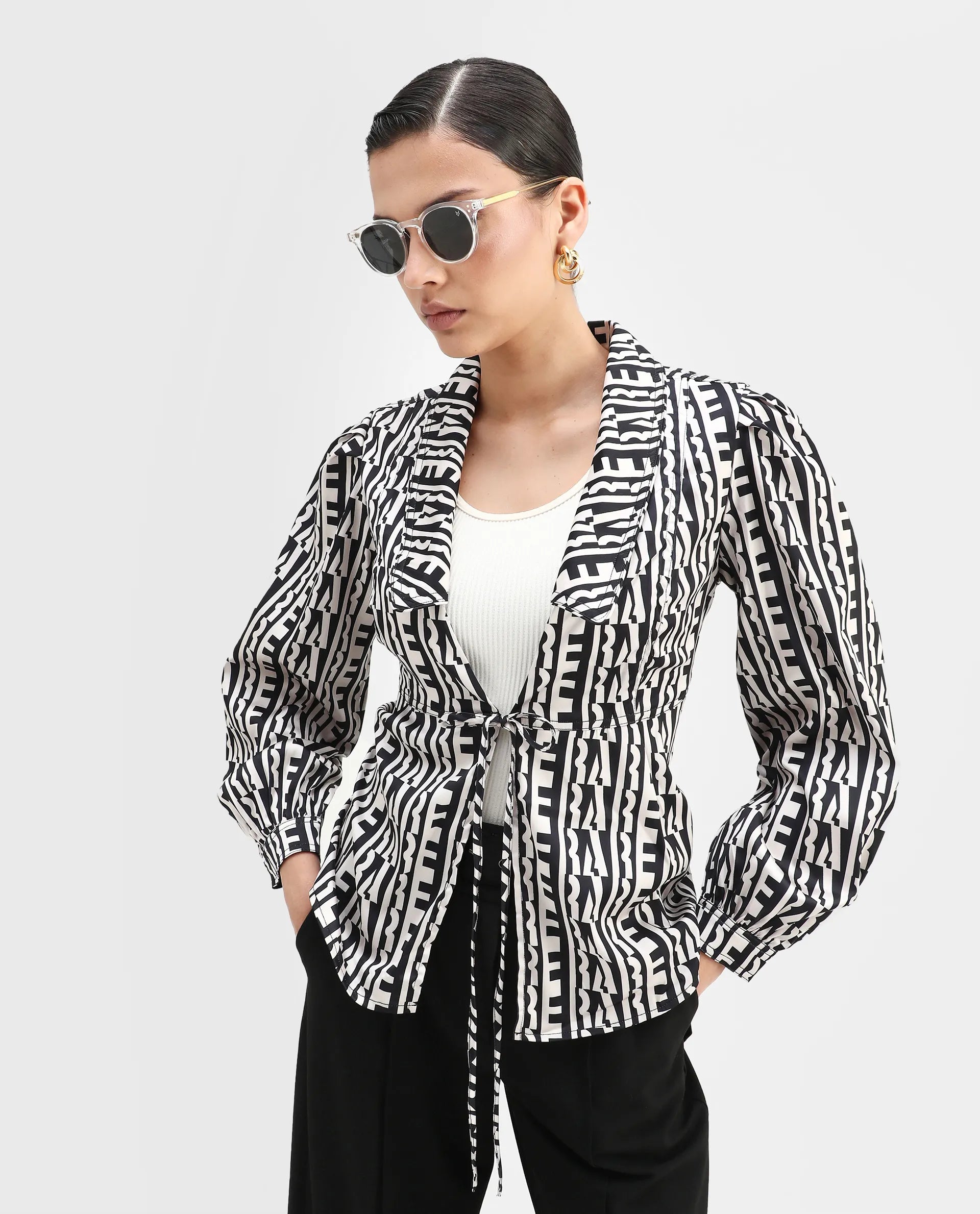 Rareism Women's Atlanti Black Polyester Spread Collar Geometric Print Relaxed Fit Top