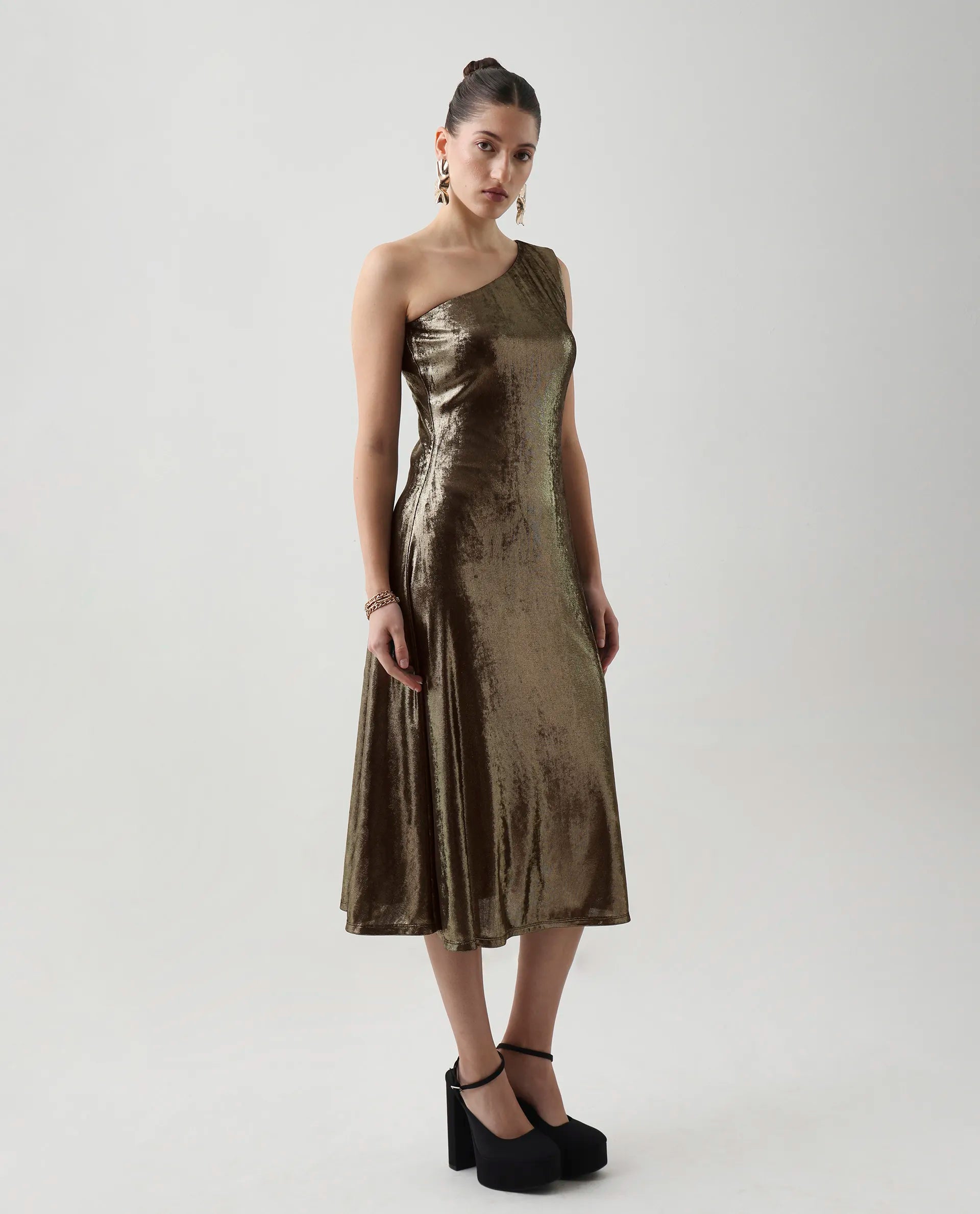 Rareism Women's Avip Gold Polyester One Shoulder Fit And Flare Plain Midi Dress