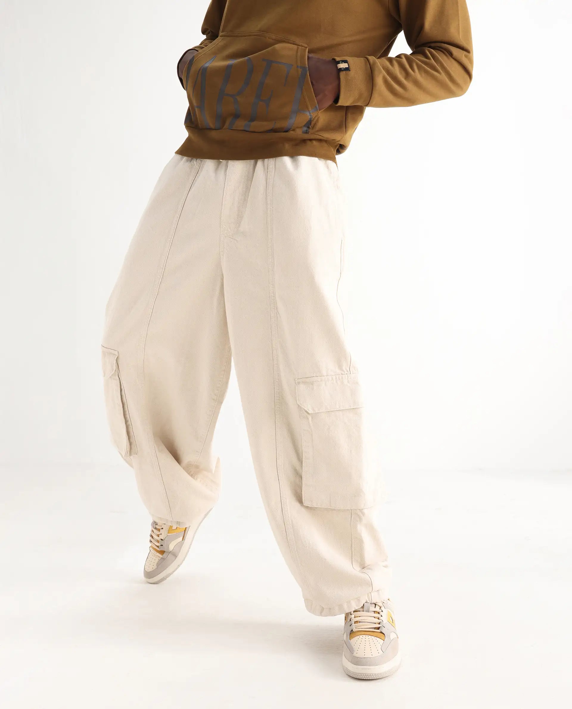 Rare Rabbit Men's Azort Beige Cotton Plain Baggy Fit Jeans