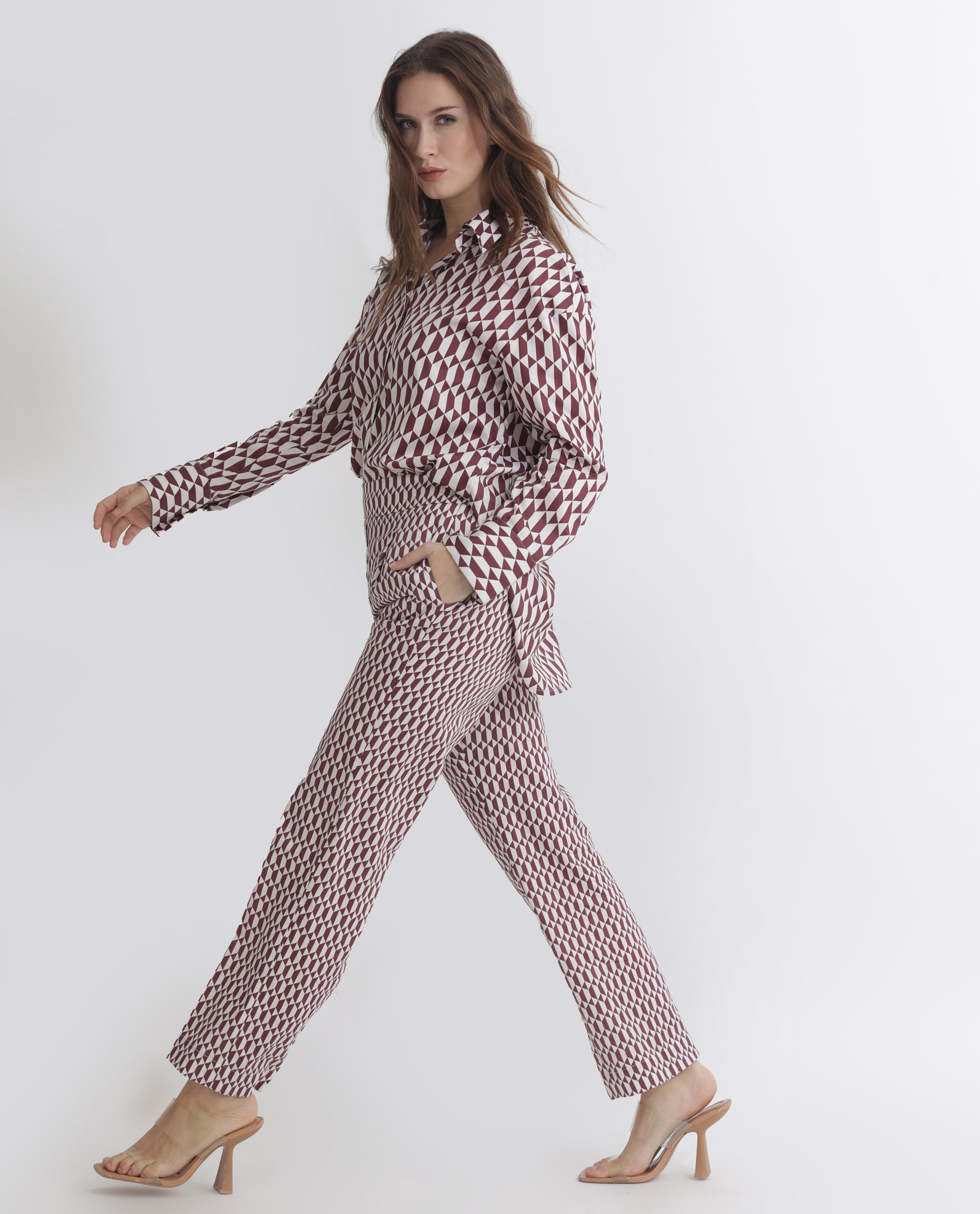 Rareism Women Azsure-B Light Brown Cotton Fabric Tailored Fit Geometric Print Ankle Length Trousers