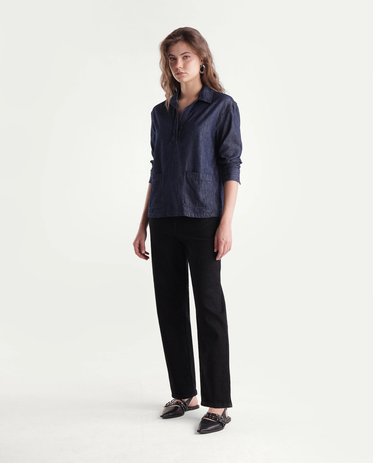 Rareism Women's Barol-1 Black Cotton Blend Shank And Zipper Ankle Barrel Plain Jeans