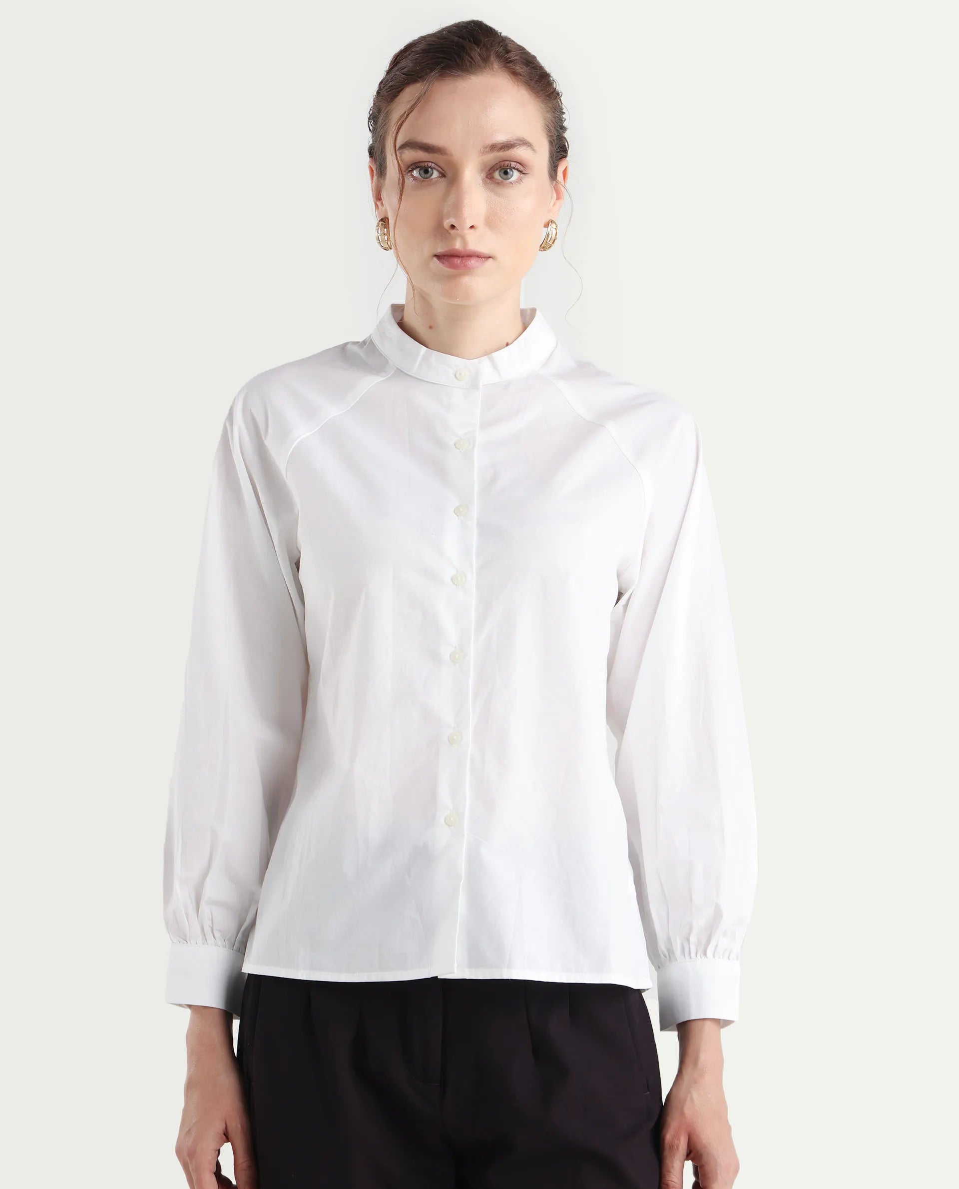 Rareism Women's Bartpo White Cotton Mandarin Collar Plain Raglan Sleeve Regular Fit Top