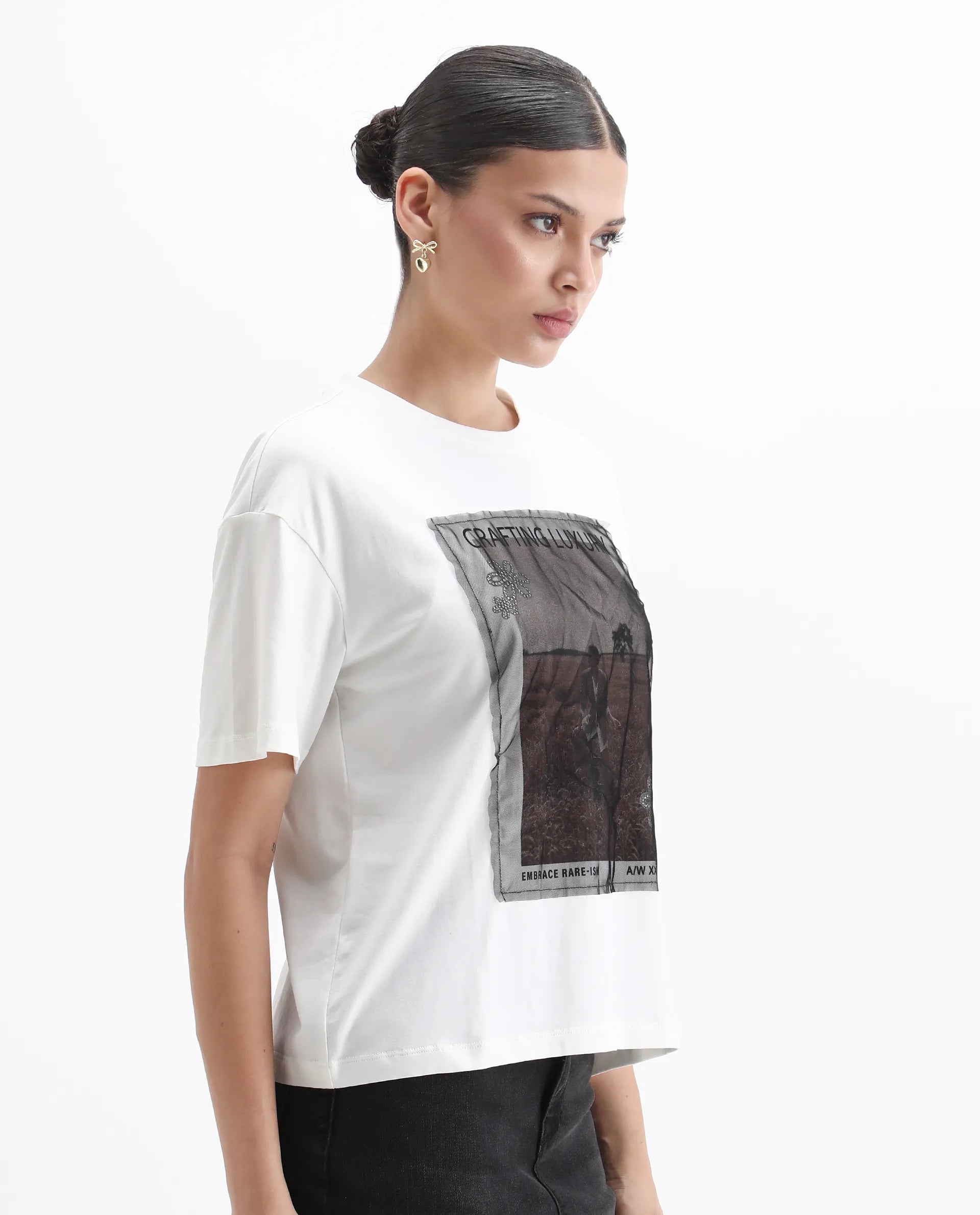 Rareism Women's Baskin Off White Cotton Blend Crew Neck Graphic Print Relaxed Fit T-Shirt