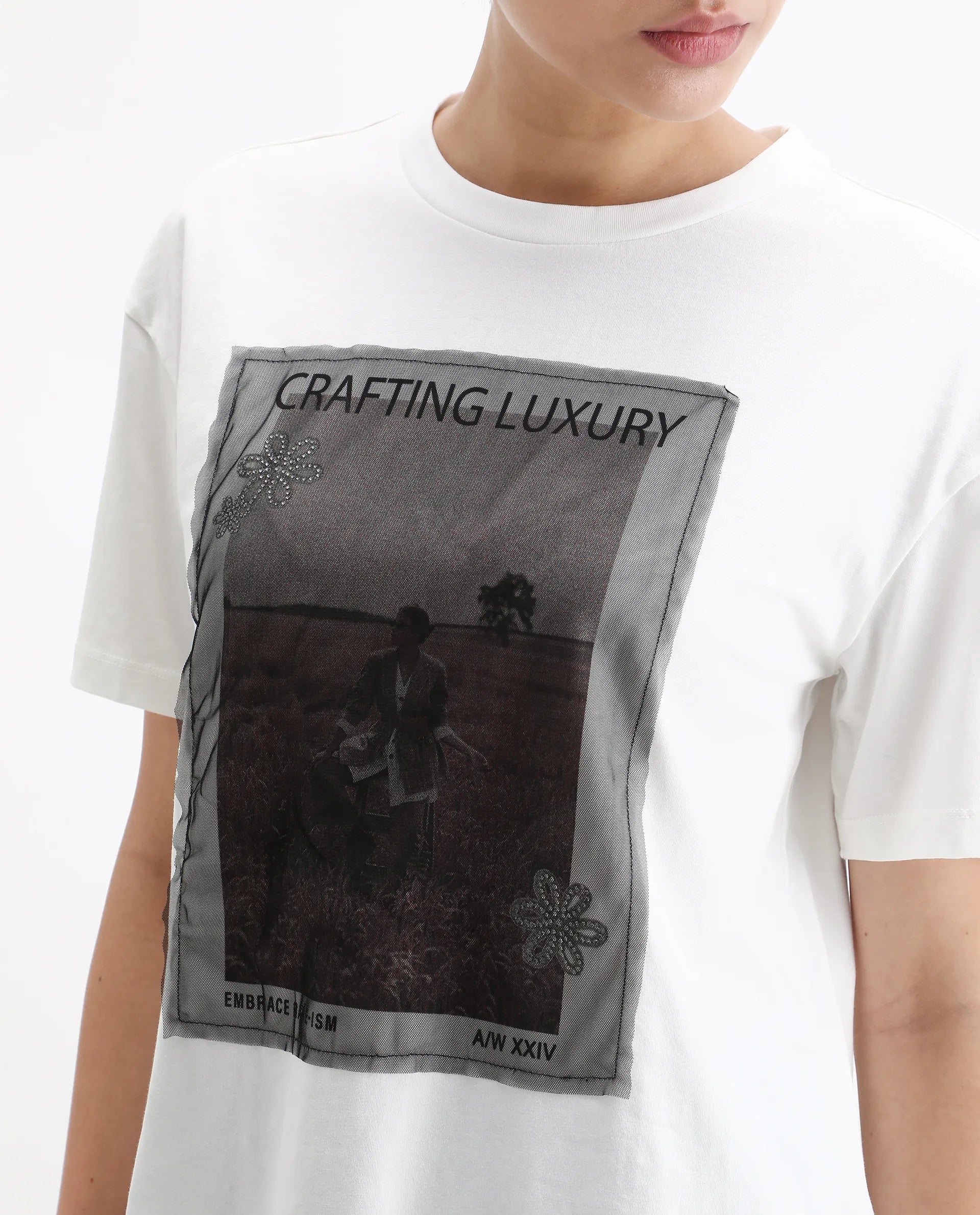 Rareism Women's Baskin Off White Cotton Blend Crew Neck Graphic Print Relaxed Fit T-Shirt