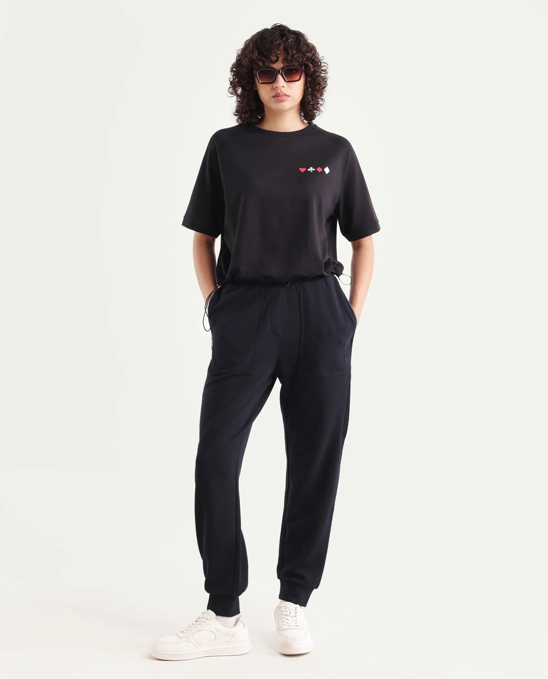 Rareism Women's Berly Black Cotton Blend Crew Neck Graphic Print Relaxed Fit T-Shirt