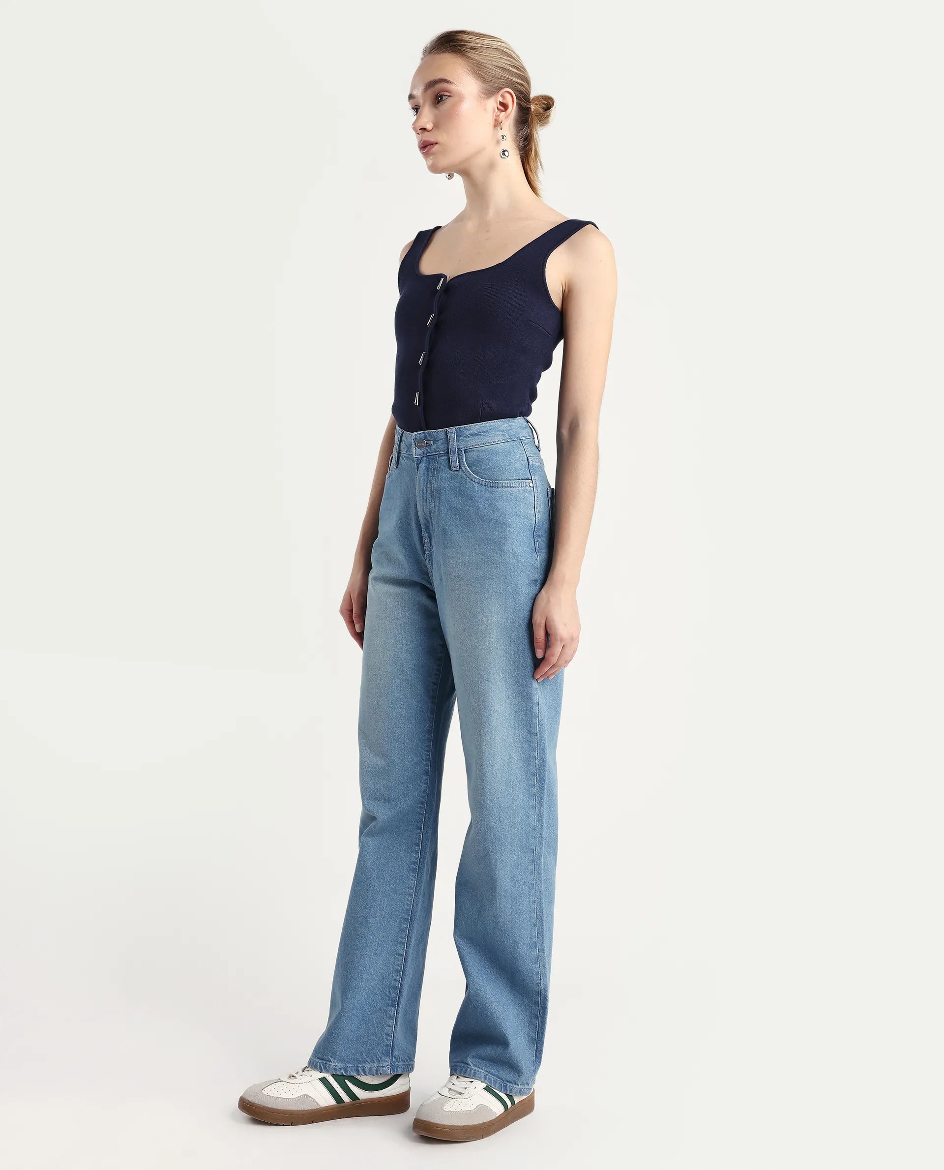 Rareism Women's Beuk Light Blue Cotton Blend Plain Ankle Length Smart Straight Fit Jeans