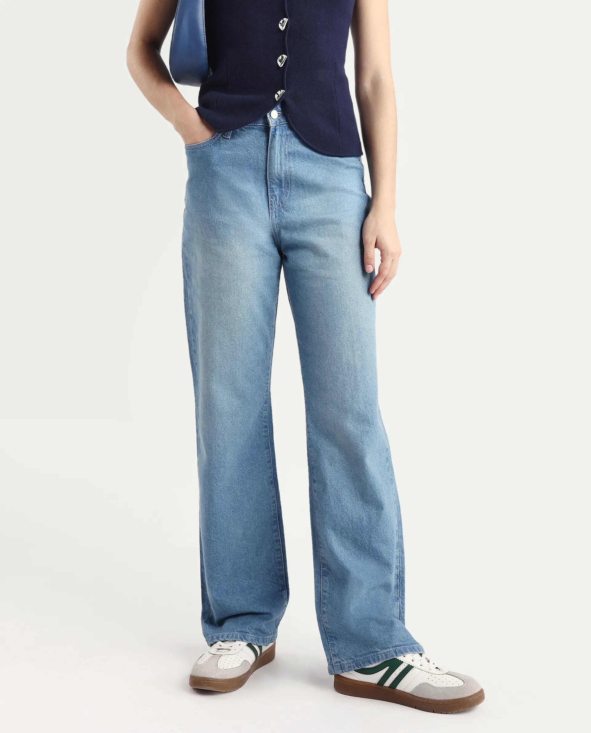 Rareism Women's Beuk Light Blue Cotton Blend Plain Ankle Length Smart Straight Fit Jeans