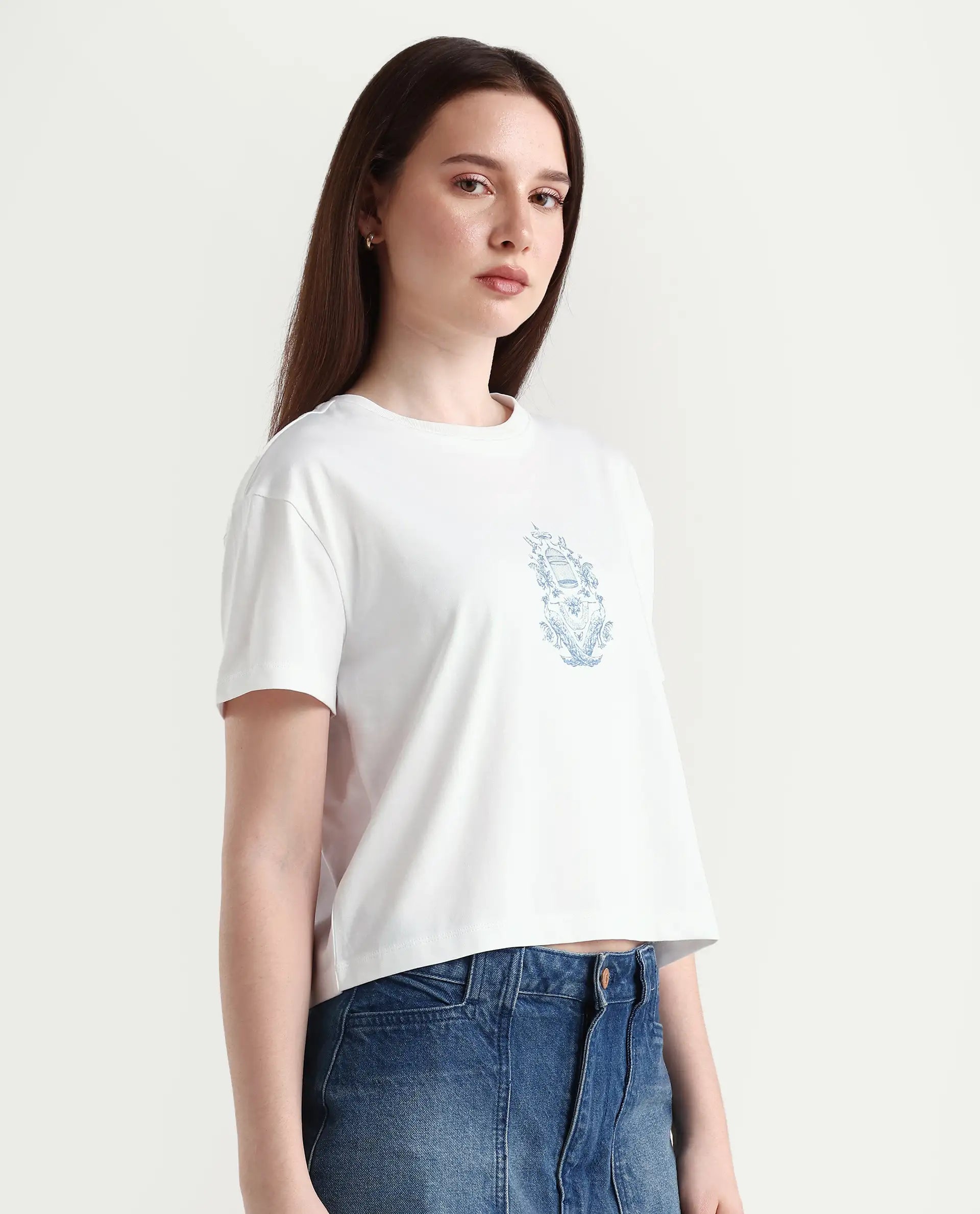 Rareism Women's Bharop Off White Cotton Blend Crew Neck Graphic Print Crop Regular Fit T-Shirt