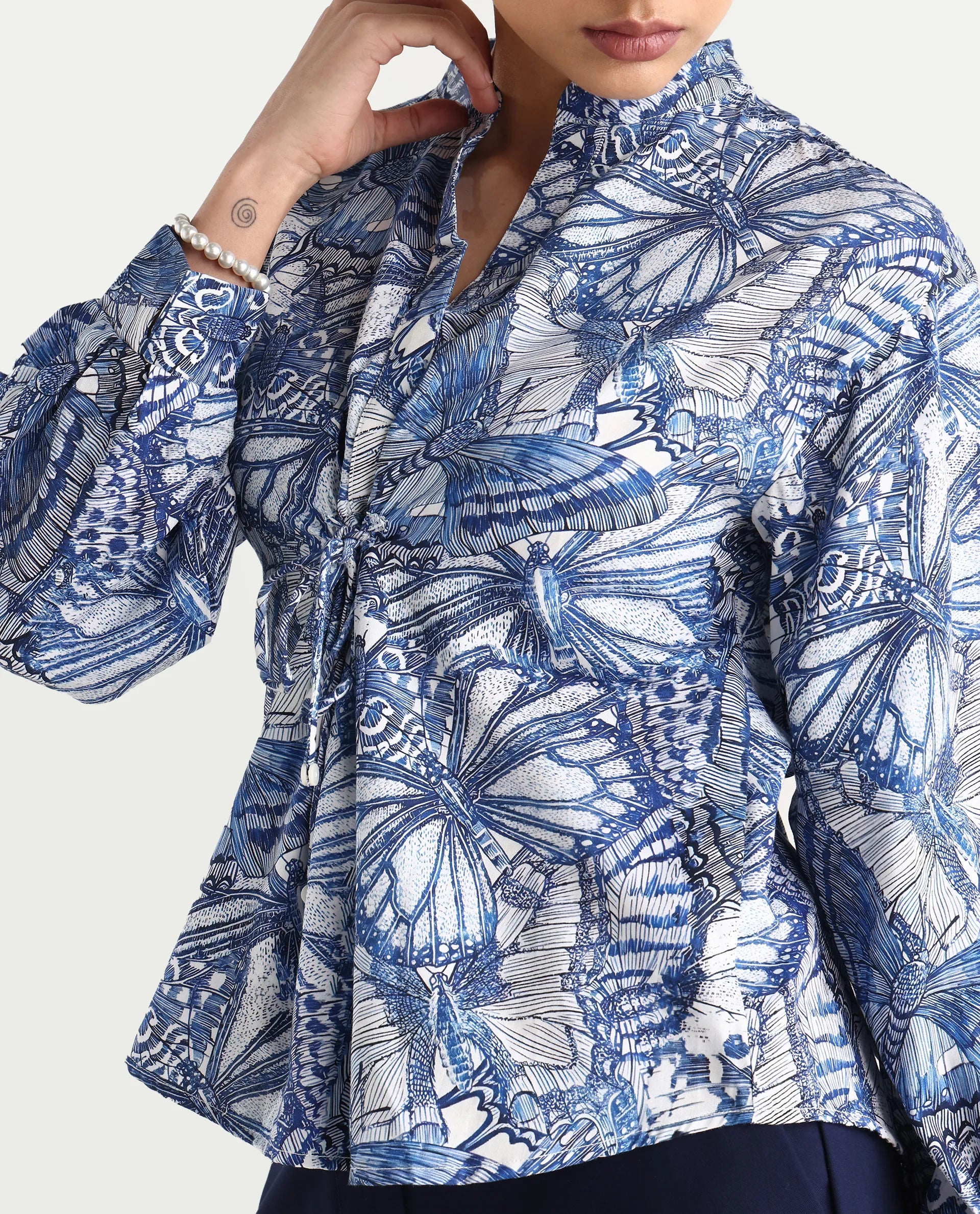 Rareism Women's Bhasny Blue Tencel Mandarin Collar Abstract Print Puff Sleeves Regular Fit Top