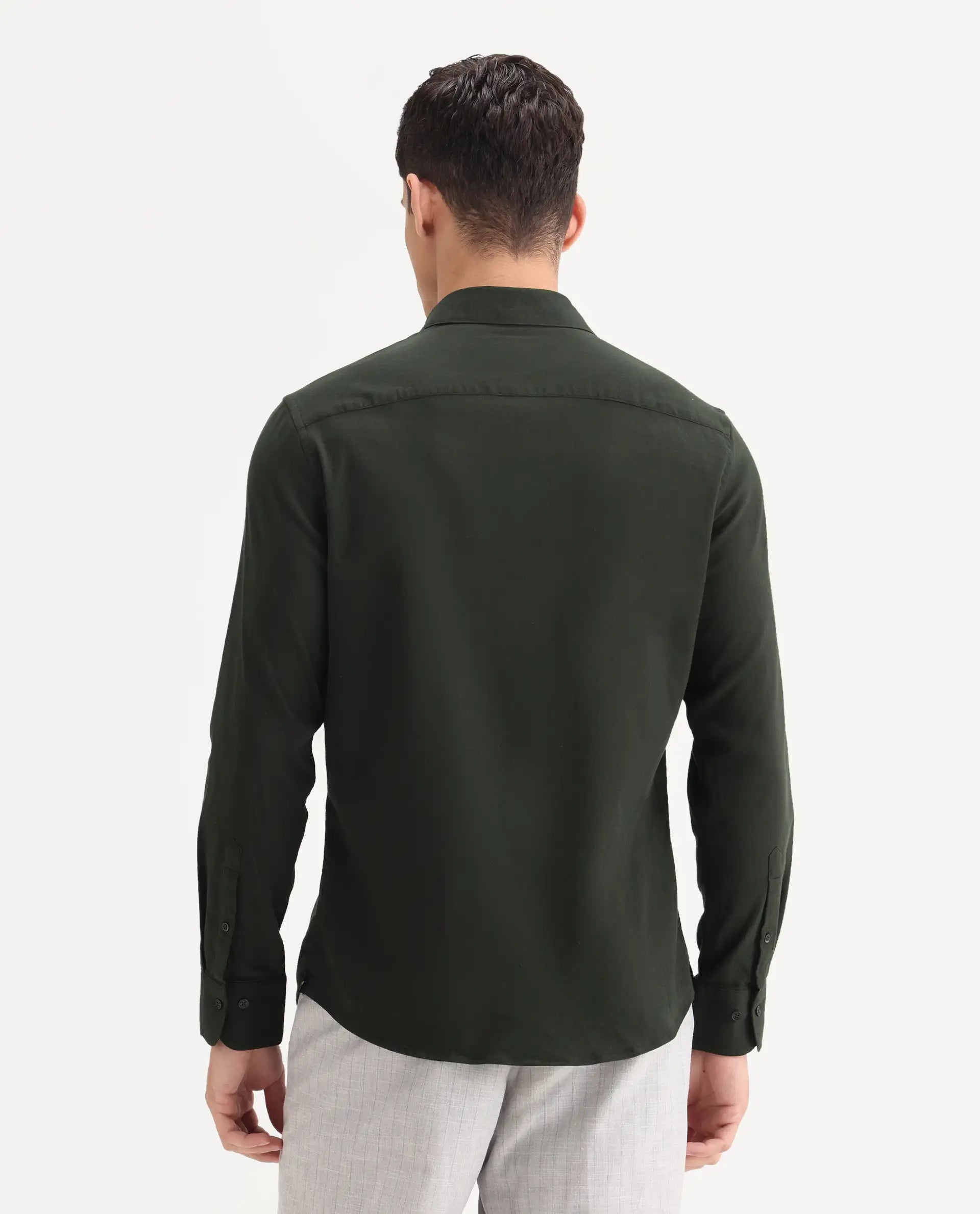 Rare Rabbit Men's Bicton Dark Green Cotton Plain Regular Fit Full Sleeve Collared Shirt