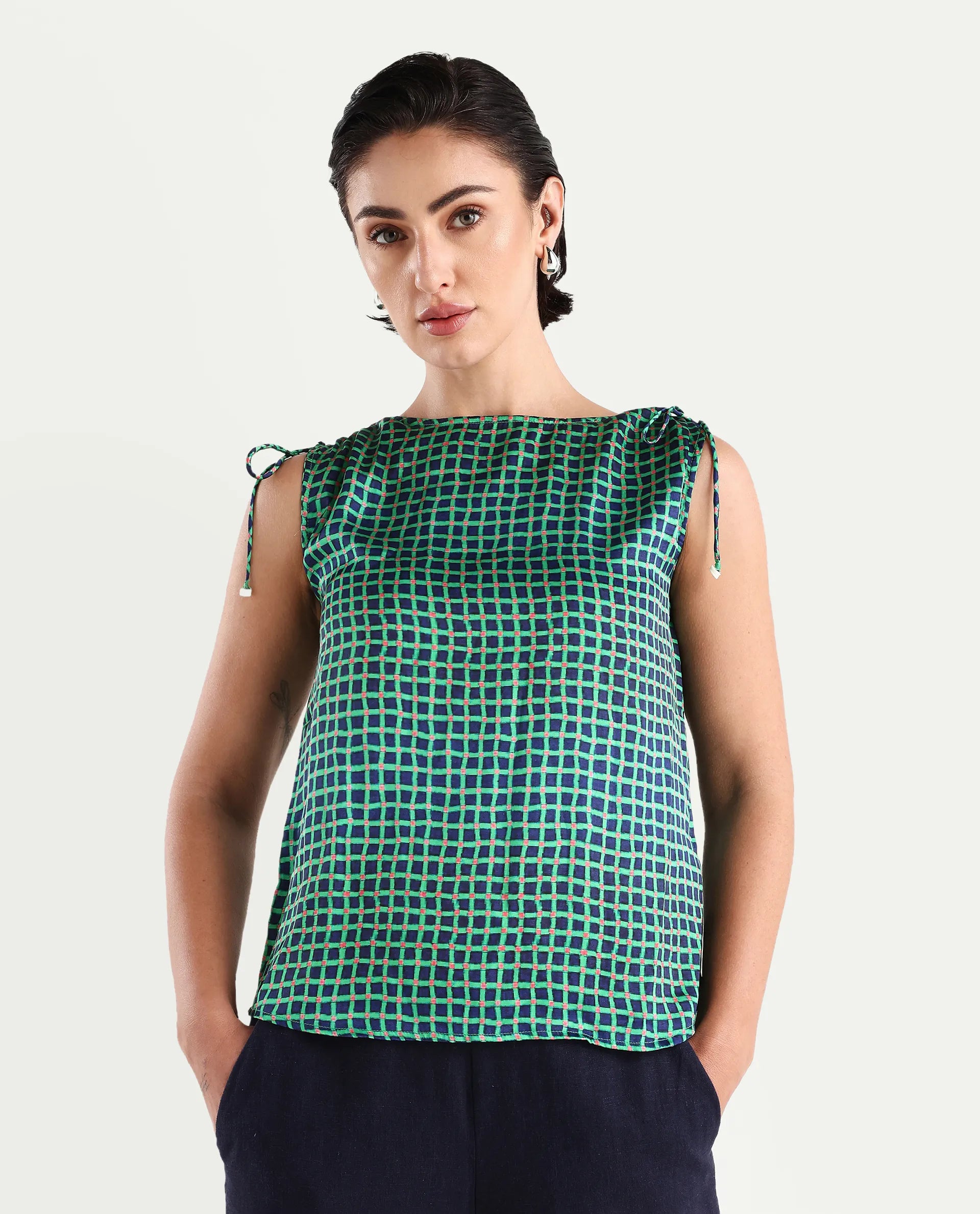 Rareism Women's Blaze Green Polyester Boat Neck Geometric Print Sleeveless Regular Fit Top