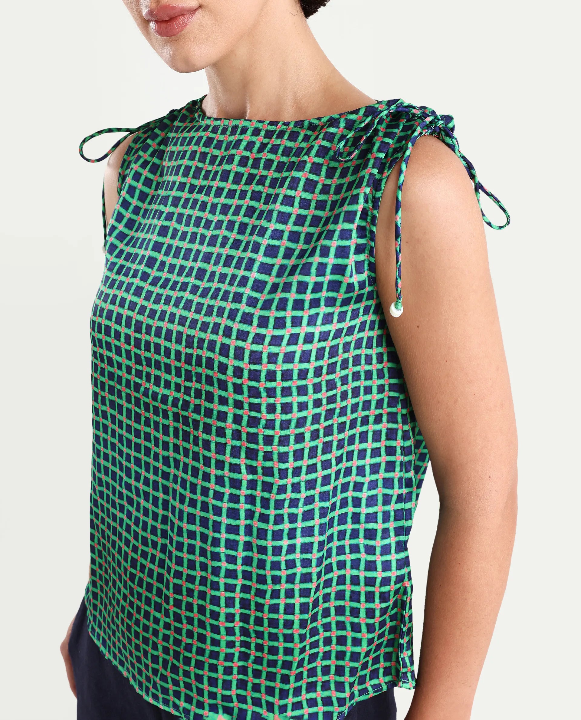 Rareism Women's Blaze Green Polyester Boat Neck Geometric Print Sleeveless Regular Fit Top