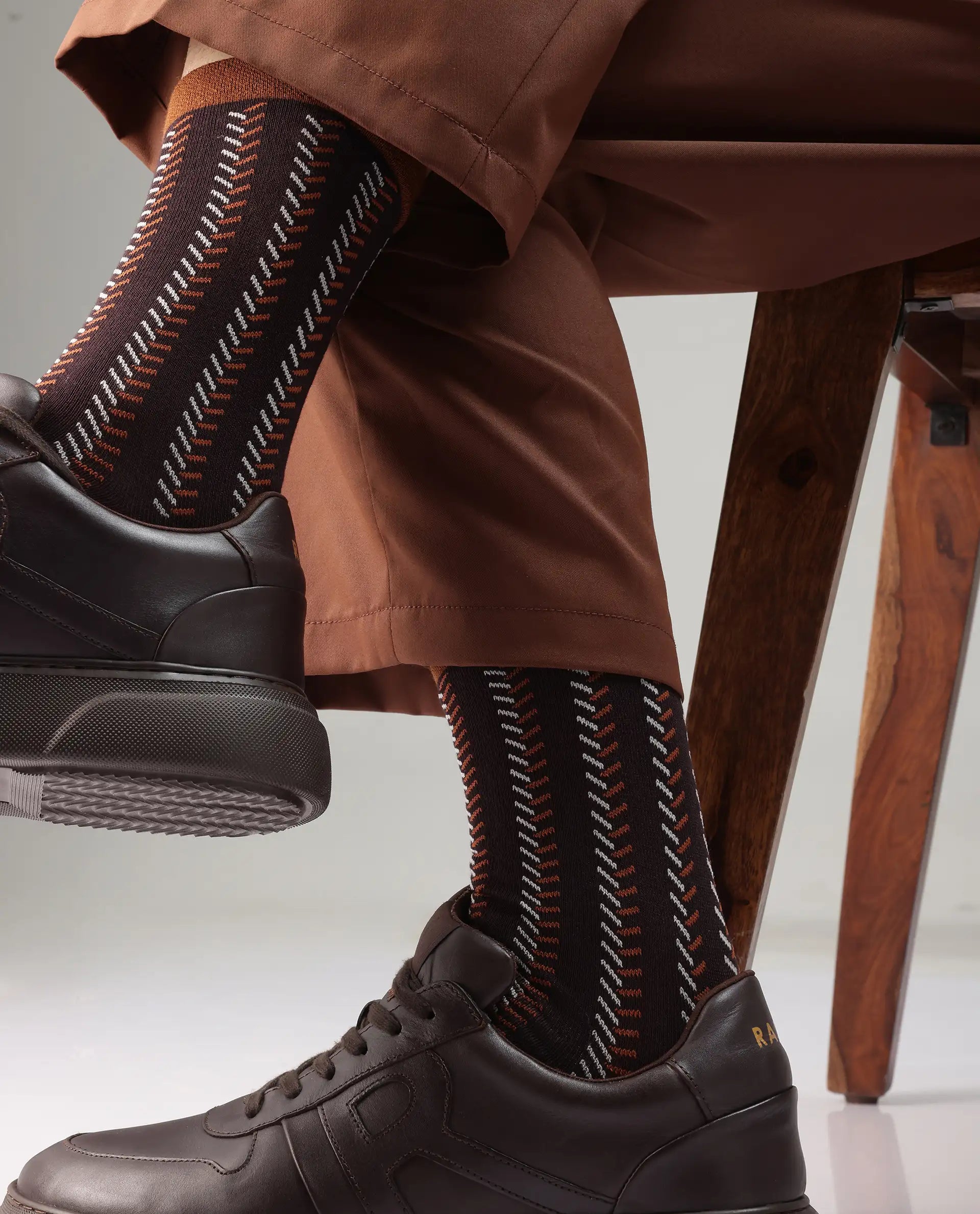 Rare Rabbit Men Bone Assorted Socks