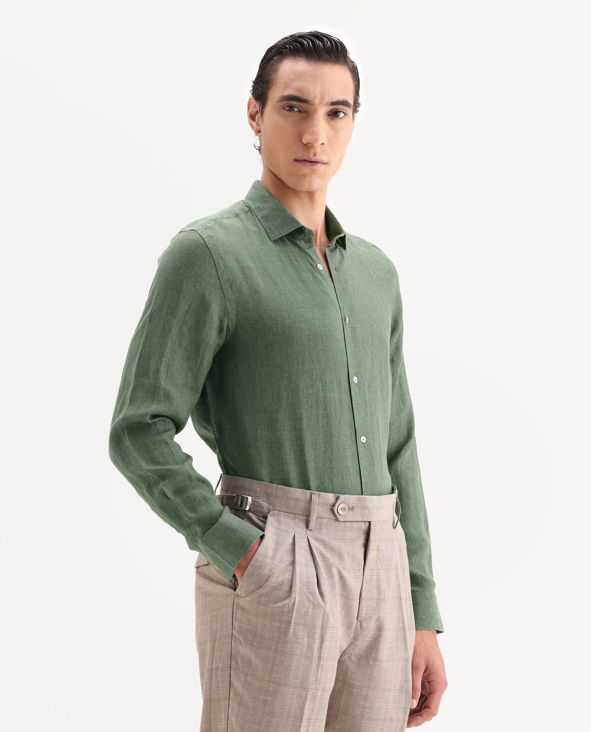 Rare Rabbit Men's Borium-25 Dark Green 100% Linen Fabric Spread Collar Regular Fit Plain Shirt