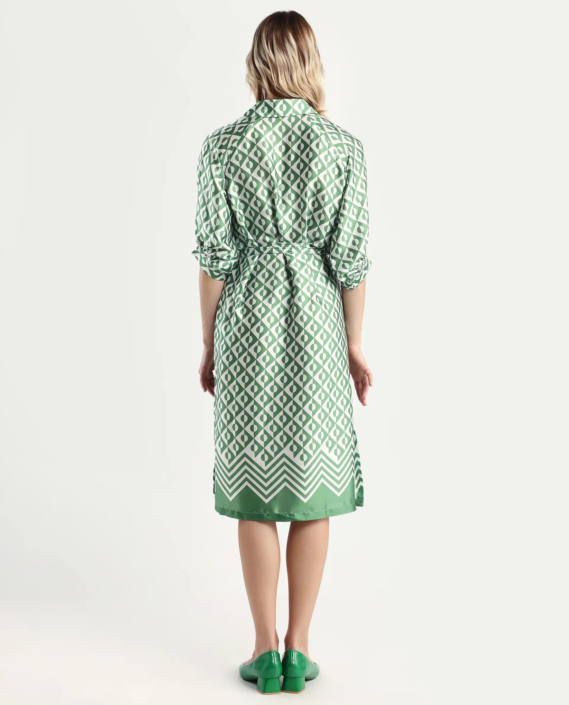 Rareism Women's Borrisa Green Cotton Blend Drop Collar Geometric Print Raglan Sleeve Midi Regular Fit Dress