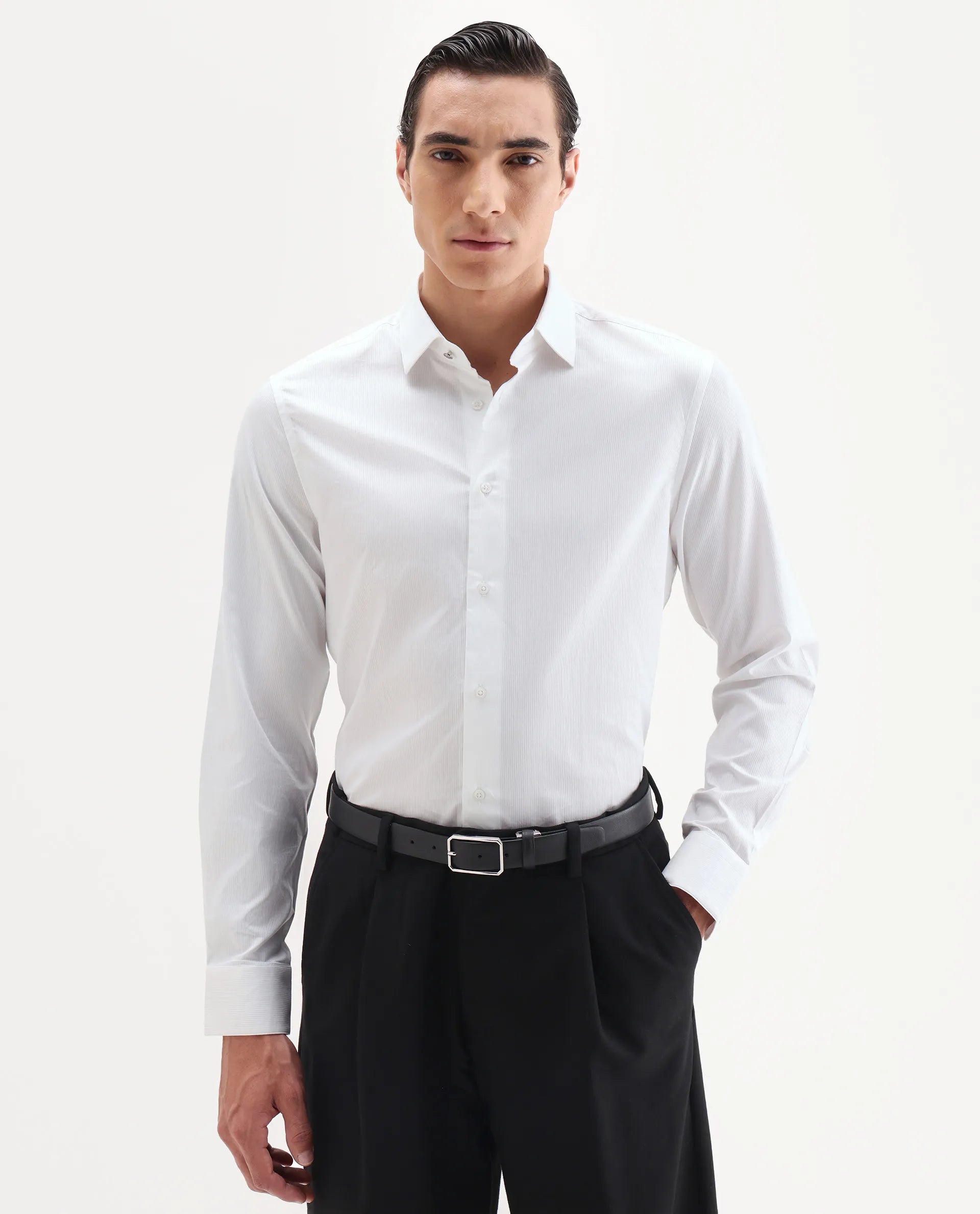 Rare Rabbit Men's Bovec-25 White Cotton Fabric Spread Collar Regular Fit Striped Shirt