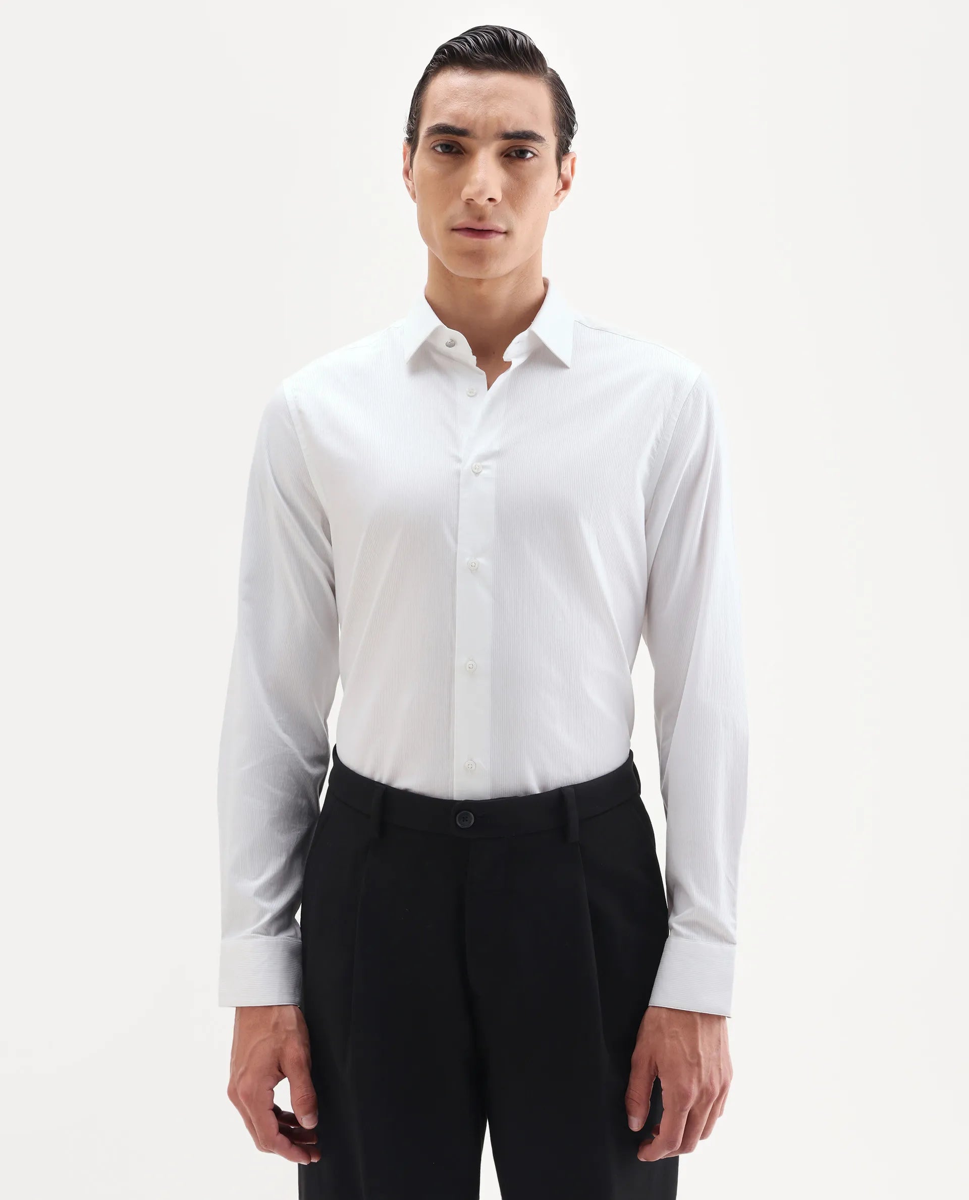 Rare Rabbit Men's Bovec-25 White Cotton Fabric Spread Collar Regular Fit Striped Shirt