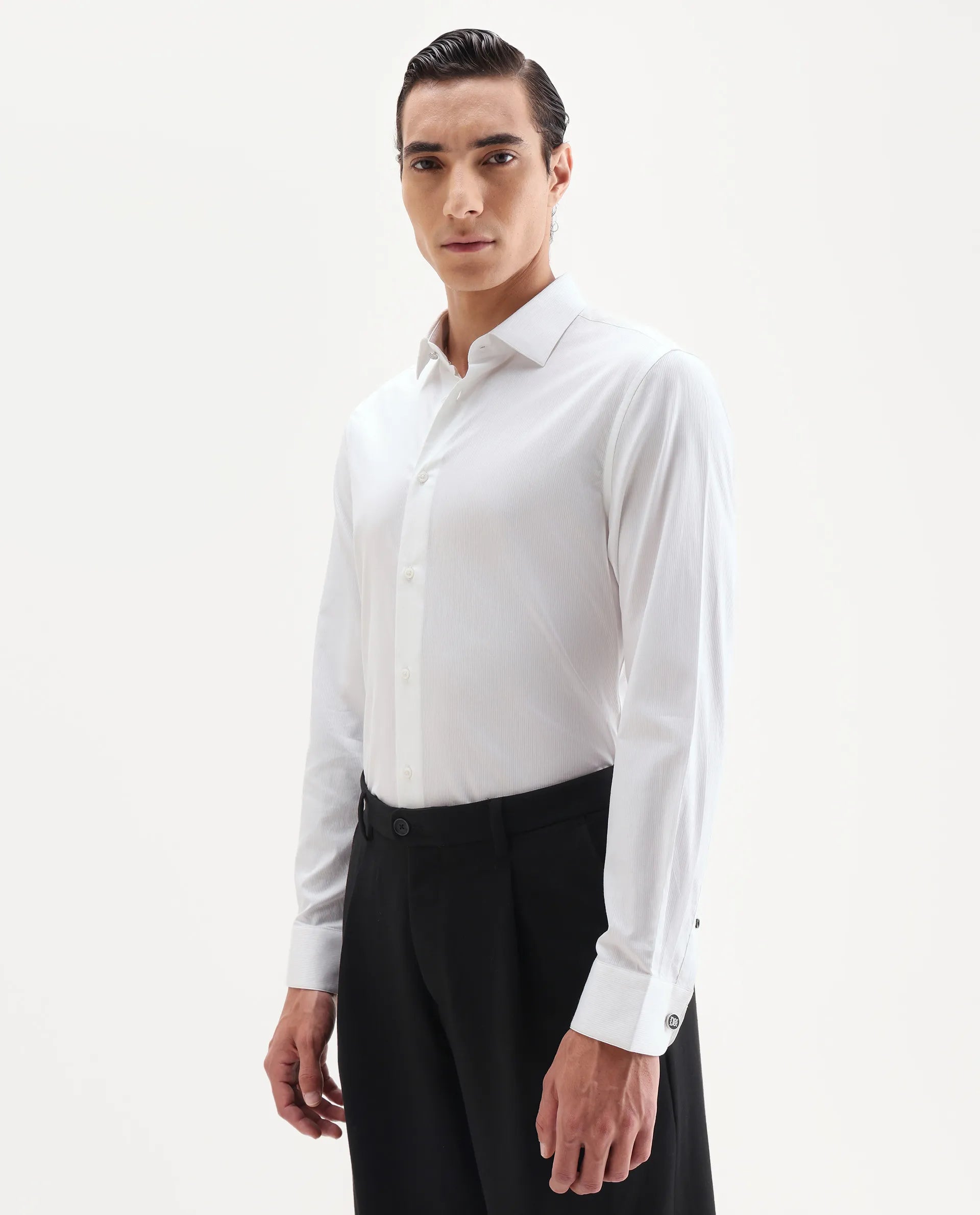 Rare Rabbit Men's Bovec-25 White Cotton Fabric Spread Collar Regular Fit Striped Shirt