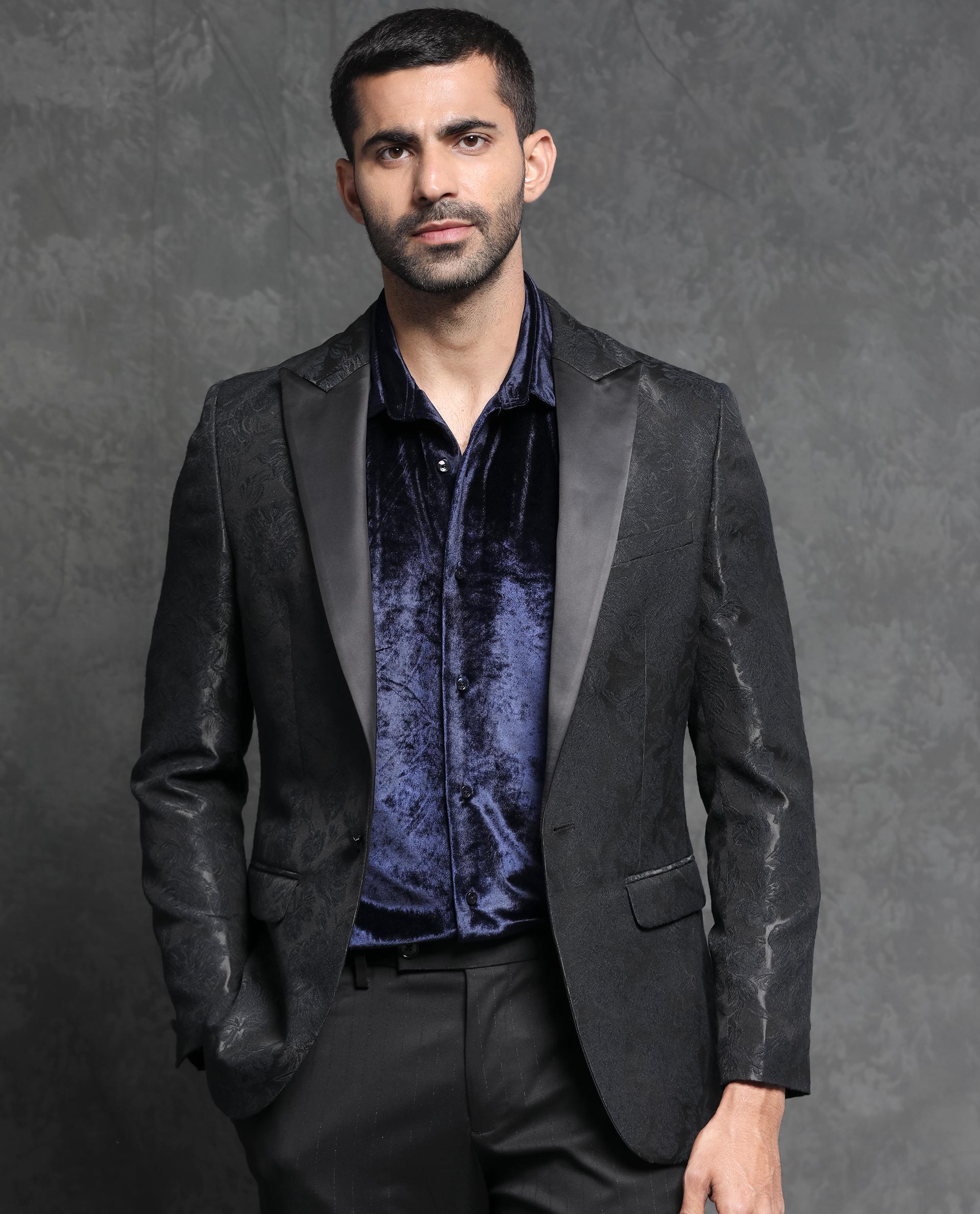 Rare Rabbit Men's Boxton Black Polyester Jacquard Tailored Fit Full Sleeve Lapel Neck Blazer