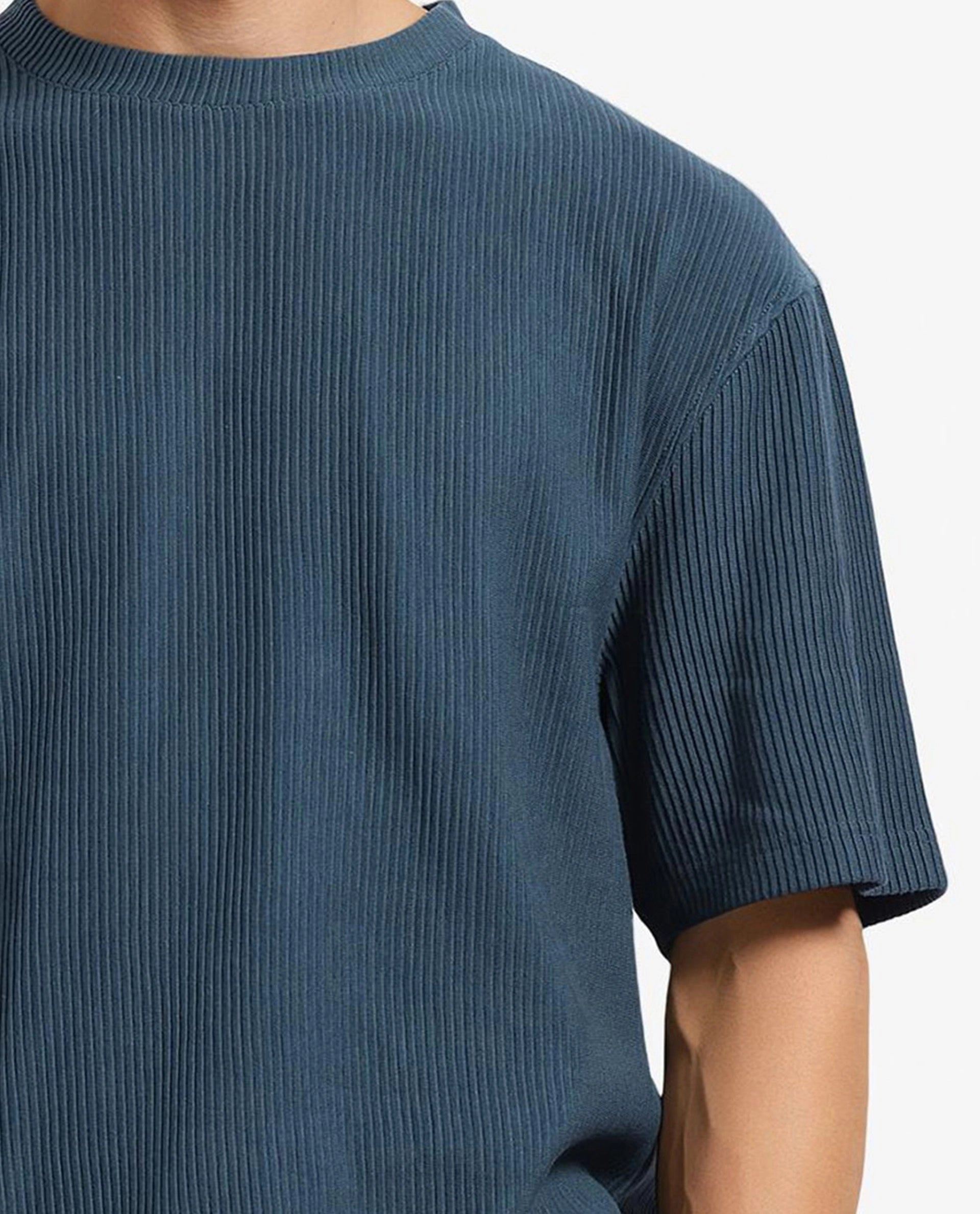 Rare Rabbit Men's Breet-1 Dark Green Cotton Blend Fabric Short Sleeve Crew Neck Oversized Fit Textured T-Shirt