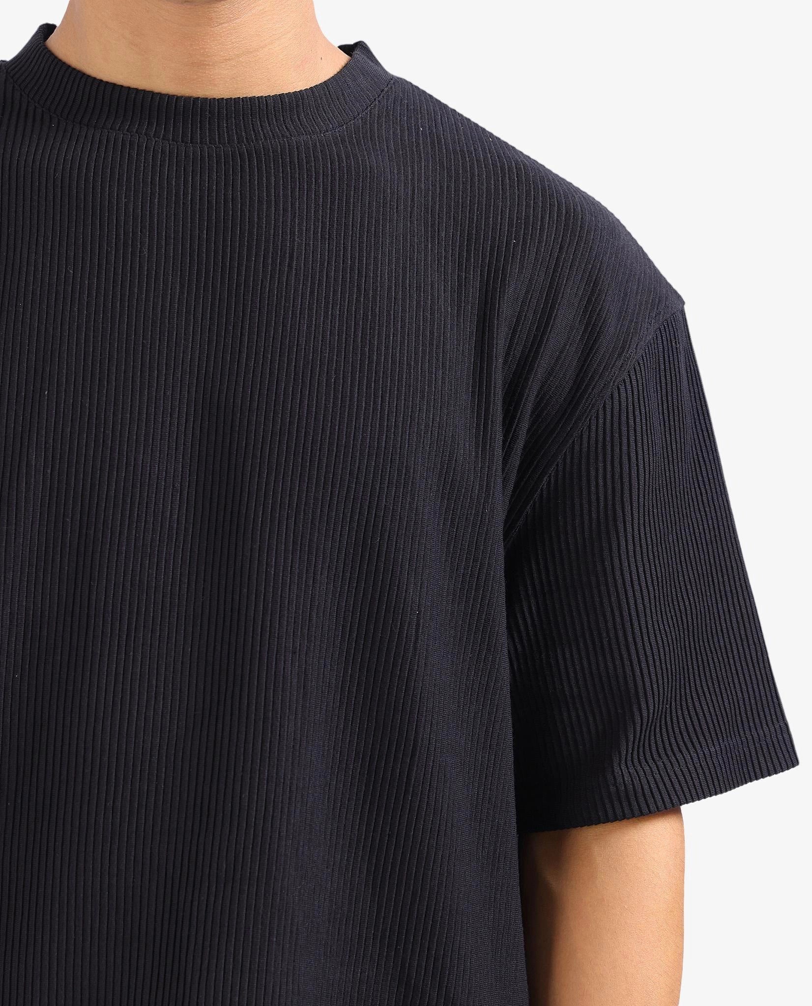 Rare Rabbit Men's Breet-1 Black Cotton Blend Fabric Short Sleeve Crew Neck Oversized Fit Textured T-Shirt