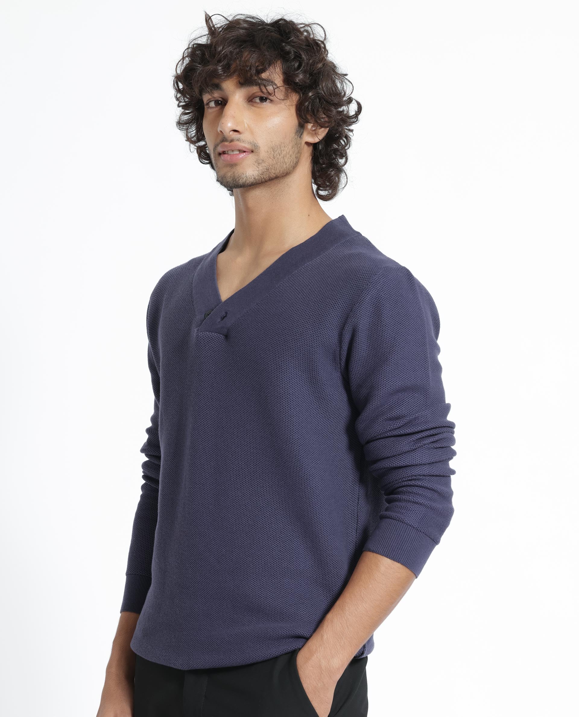 Rare Rabbit Men's Breeze Purple Cotton Plain Regular Fit Full Sleeve V-Neck Sweater