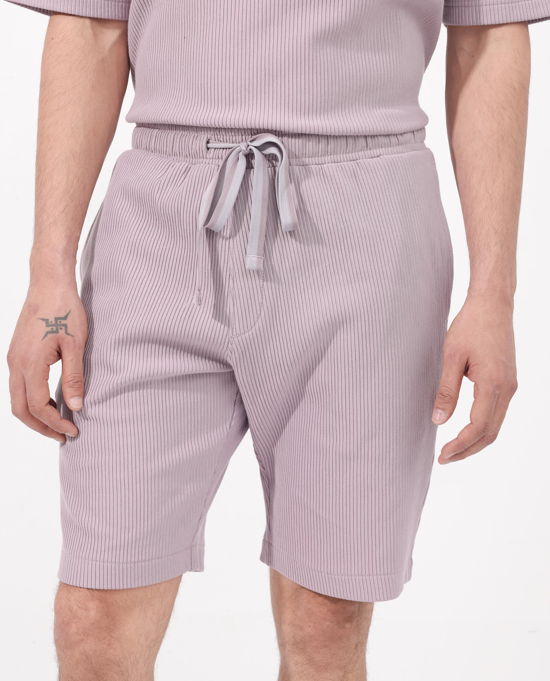 V-waist Cargo Shorts Purple