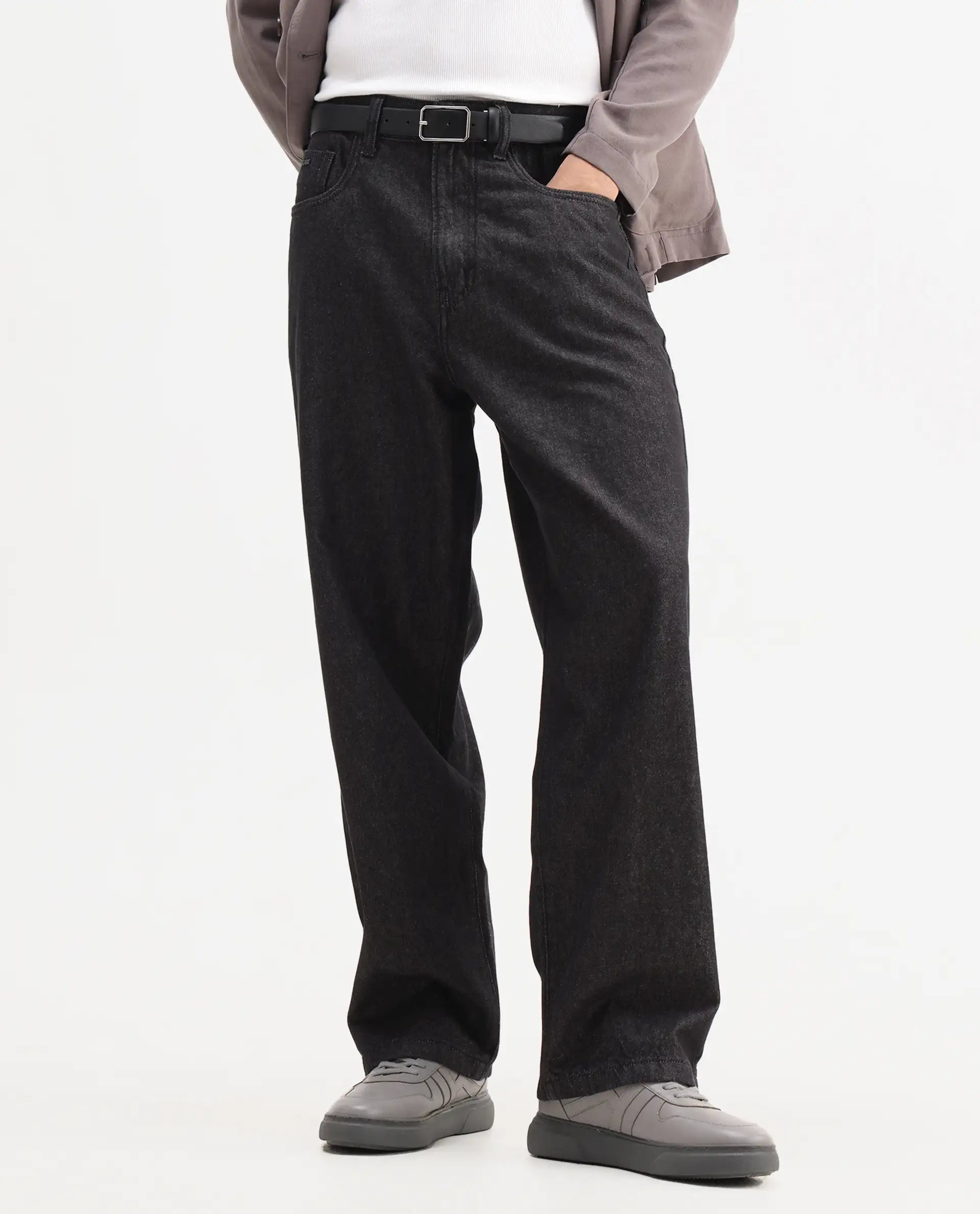 Rare Rabbit Men's Bron Black Cotton Plain Baggy Fit Jeans