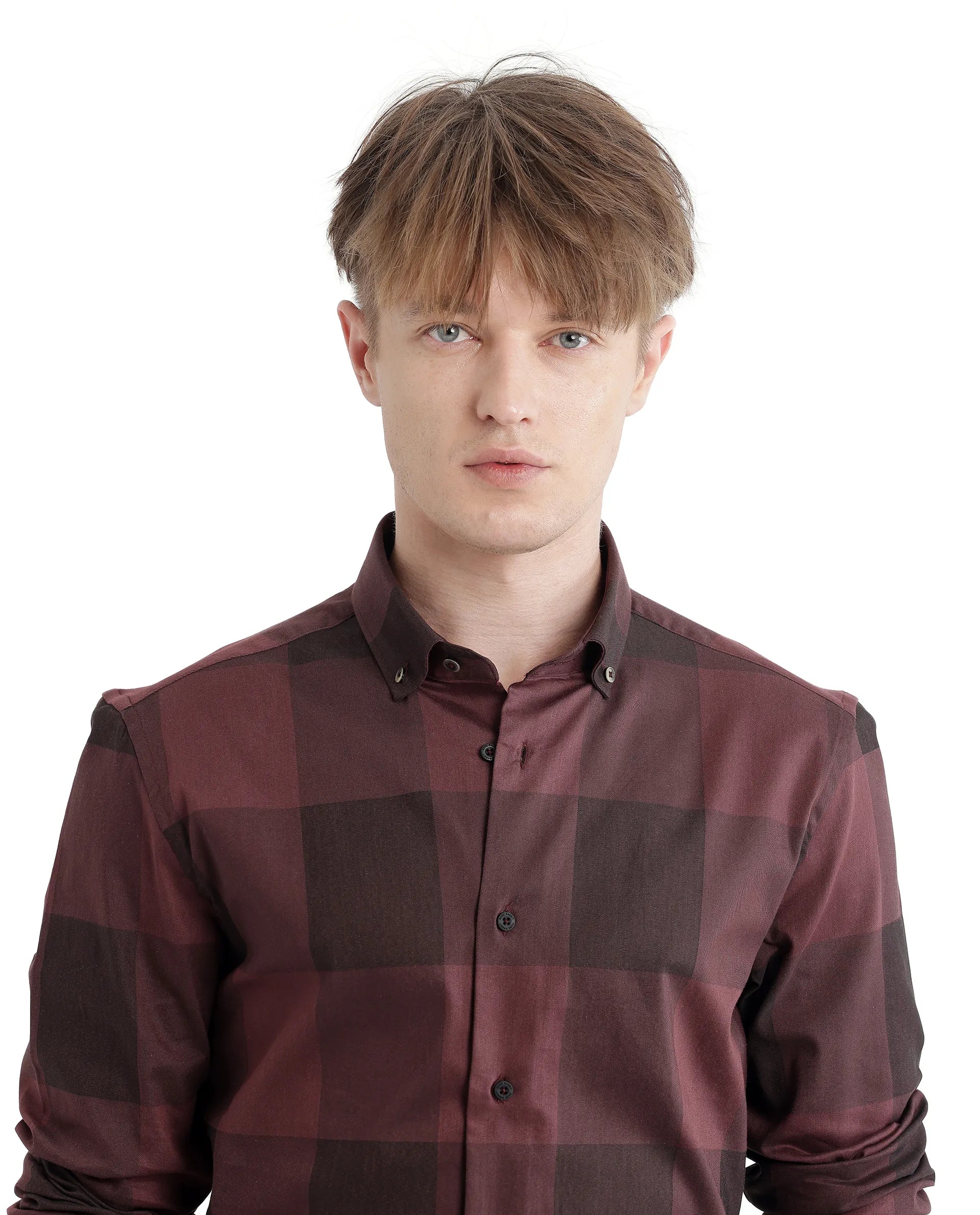 Rare Rabbit Men Bruce Maroon Cotton Polyester Fabric Full Sleeves Collared Neck Button Closure Plain Shirt